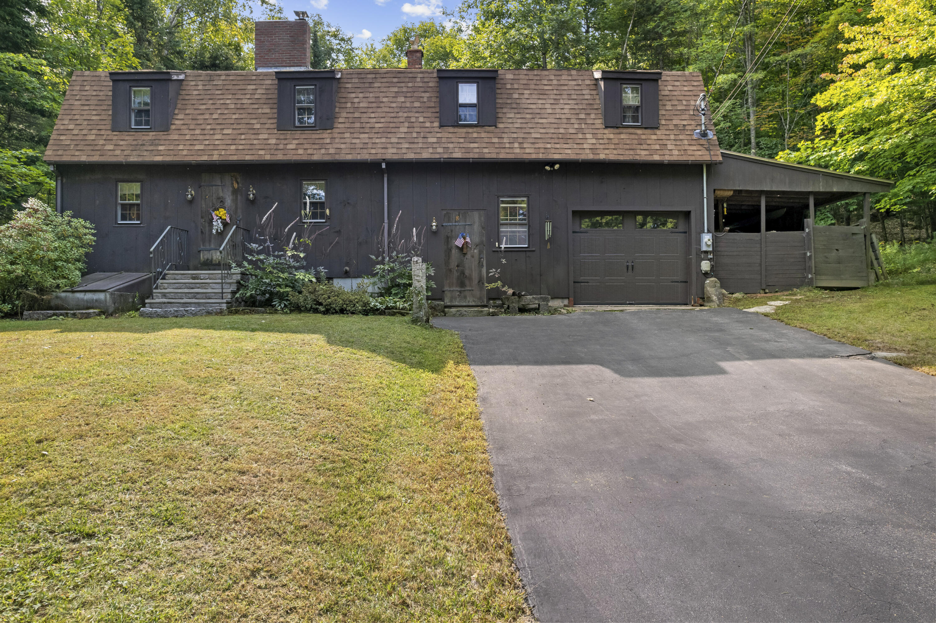 136 Hiram Hill Road Property Photo