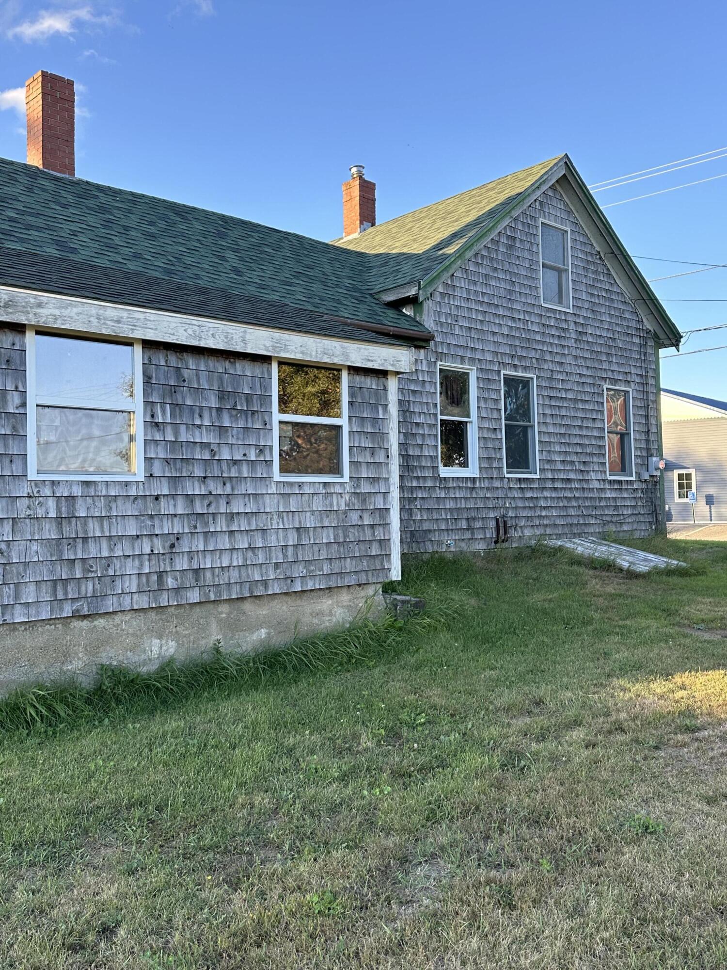 48 Middle Street Property Photo 2