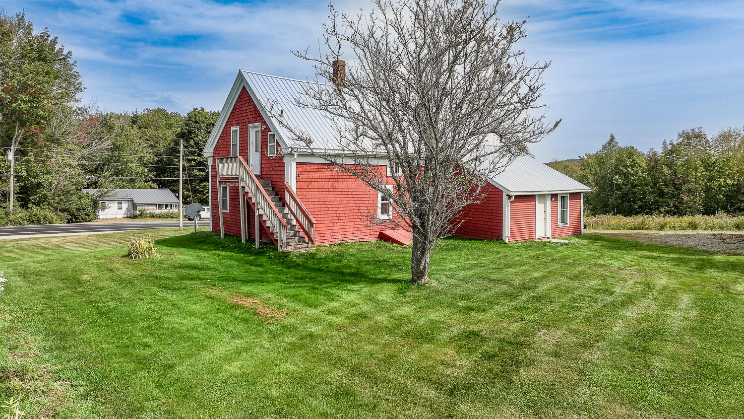1079 Belfast Road Property Photo 6