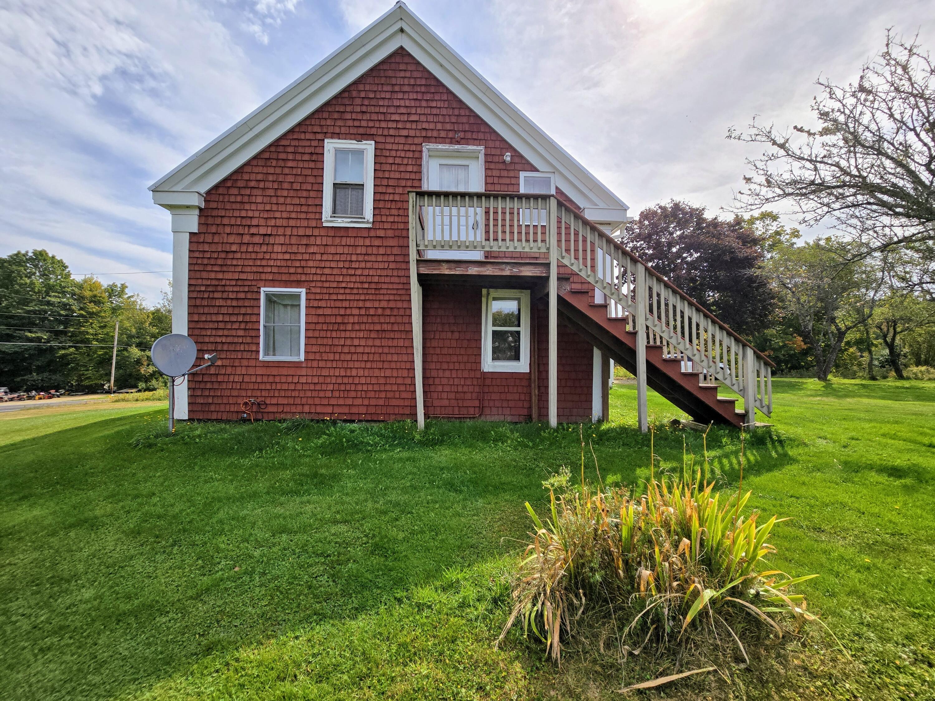 1079 Belfast Road Property Photo 7