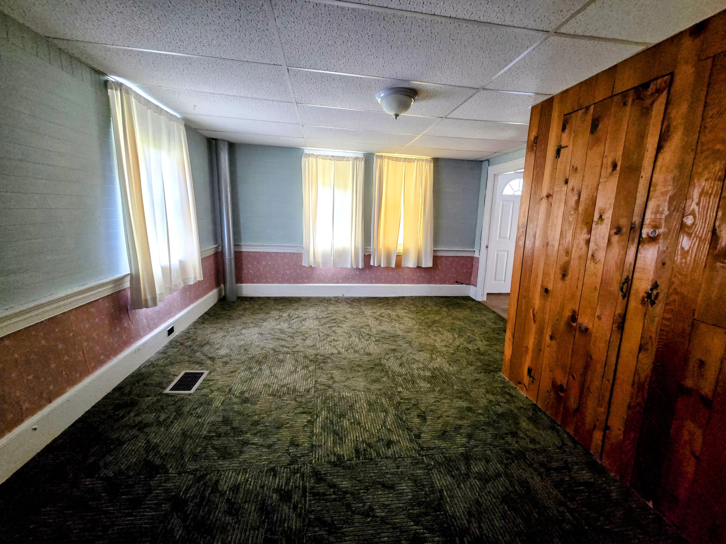 1079 Belfast Road Property Photo 29
