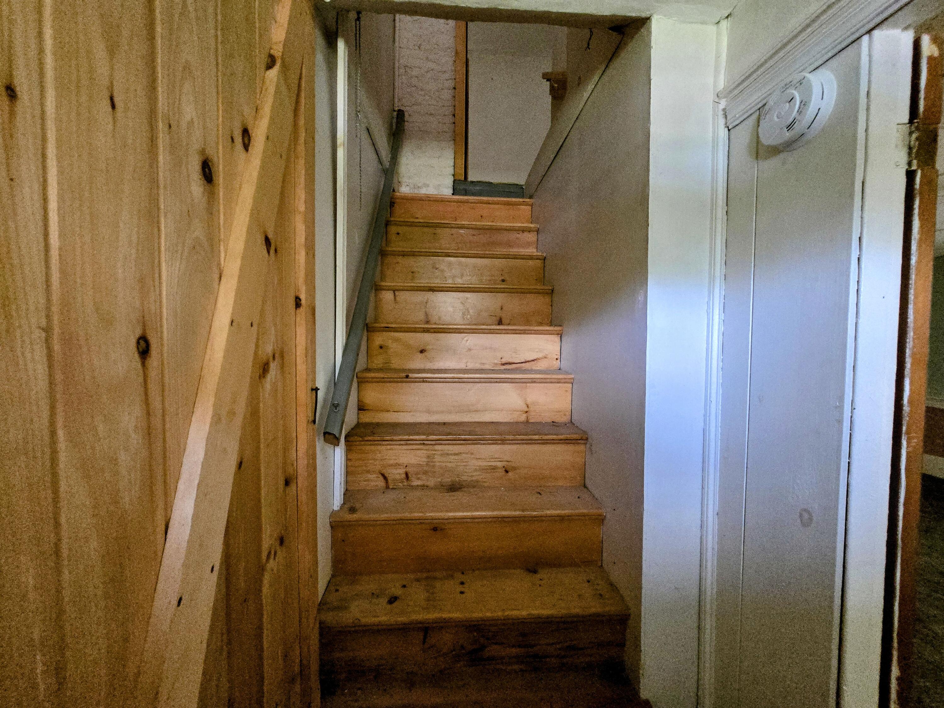 1079 Belfast Road Property Photo 33