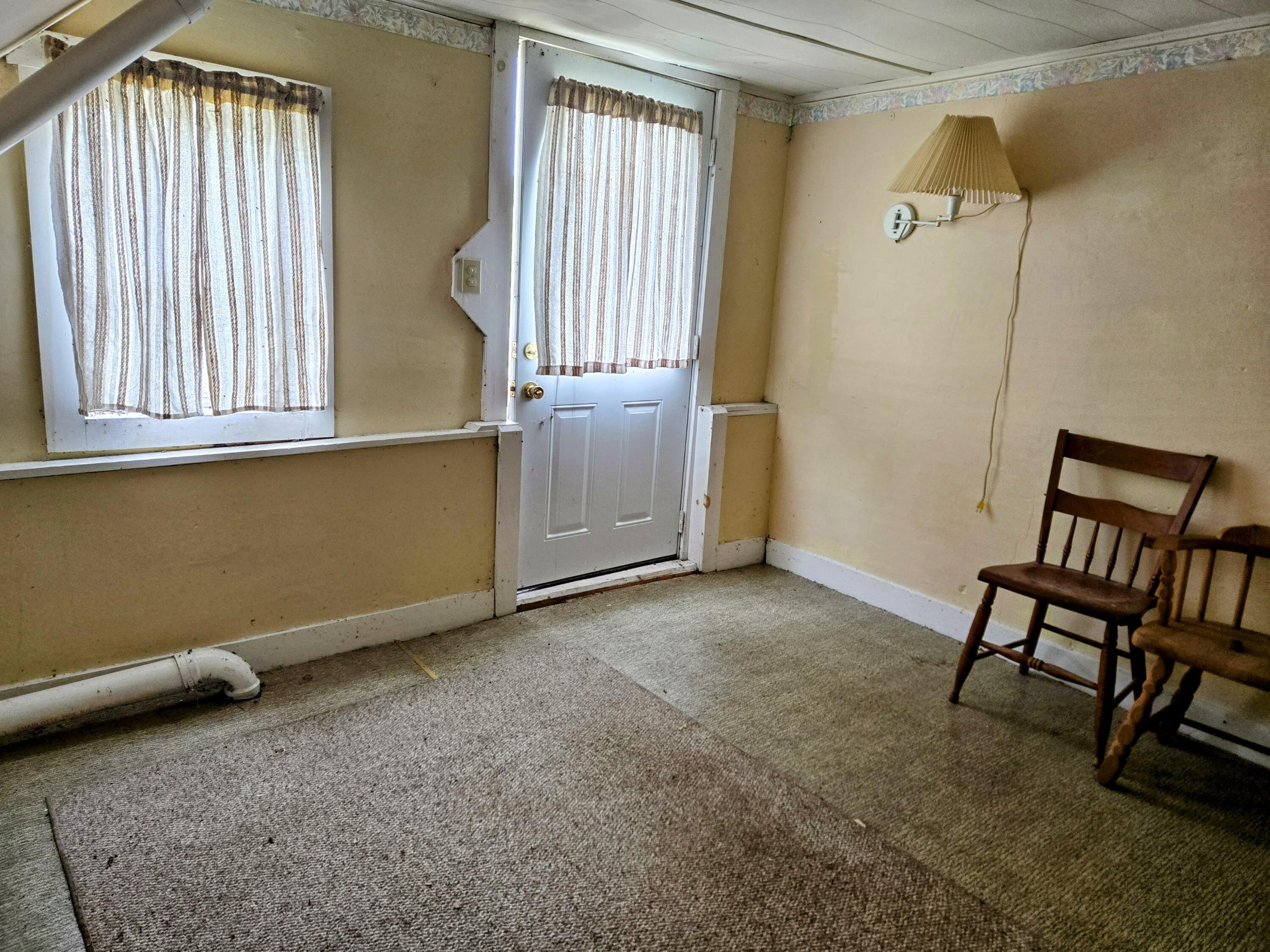 1079 Belfast Road Property Photo 34