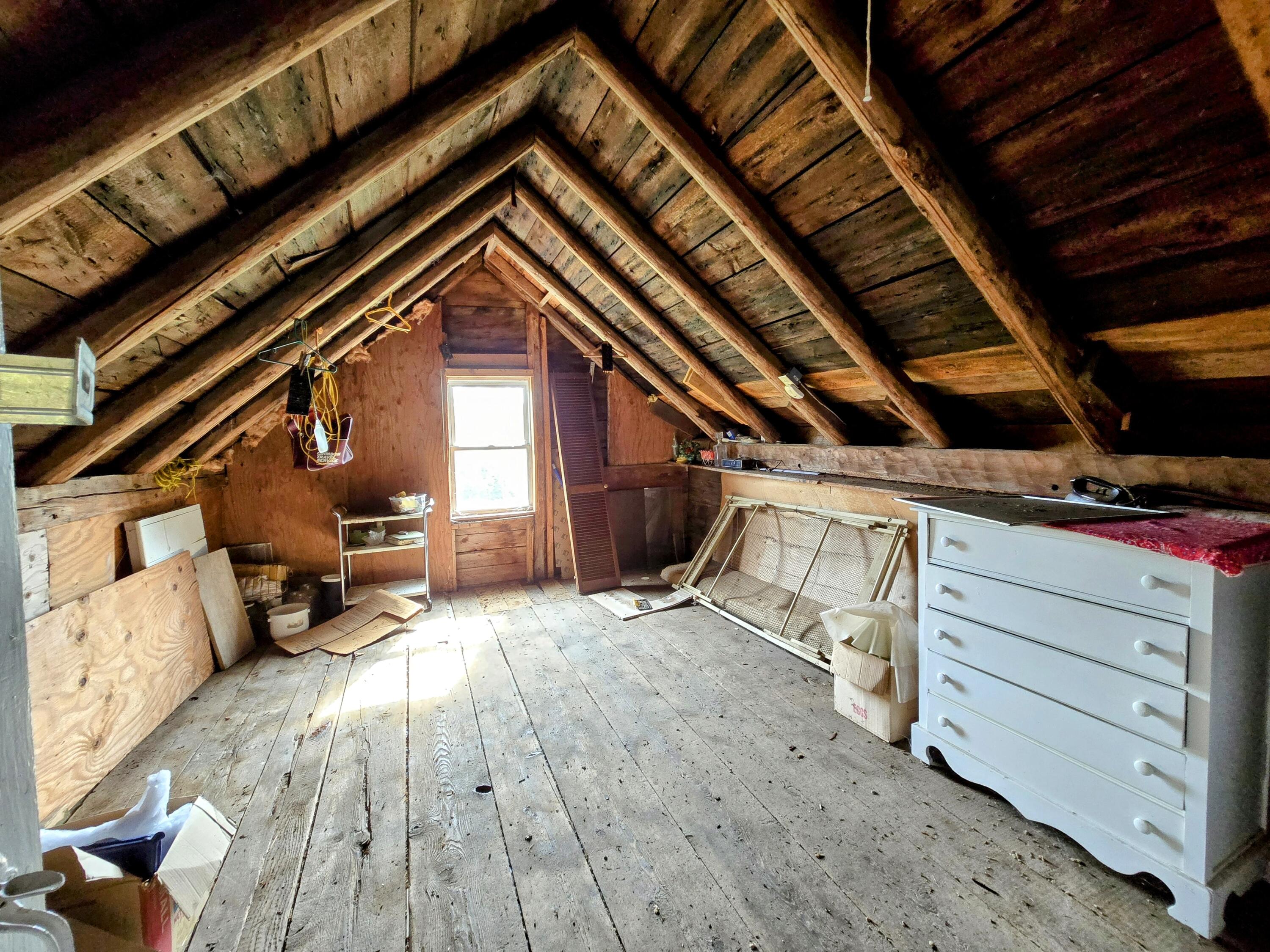 1079 Belfast Road Property Photo 42
