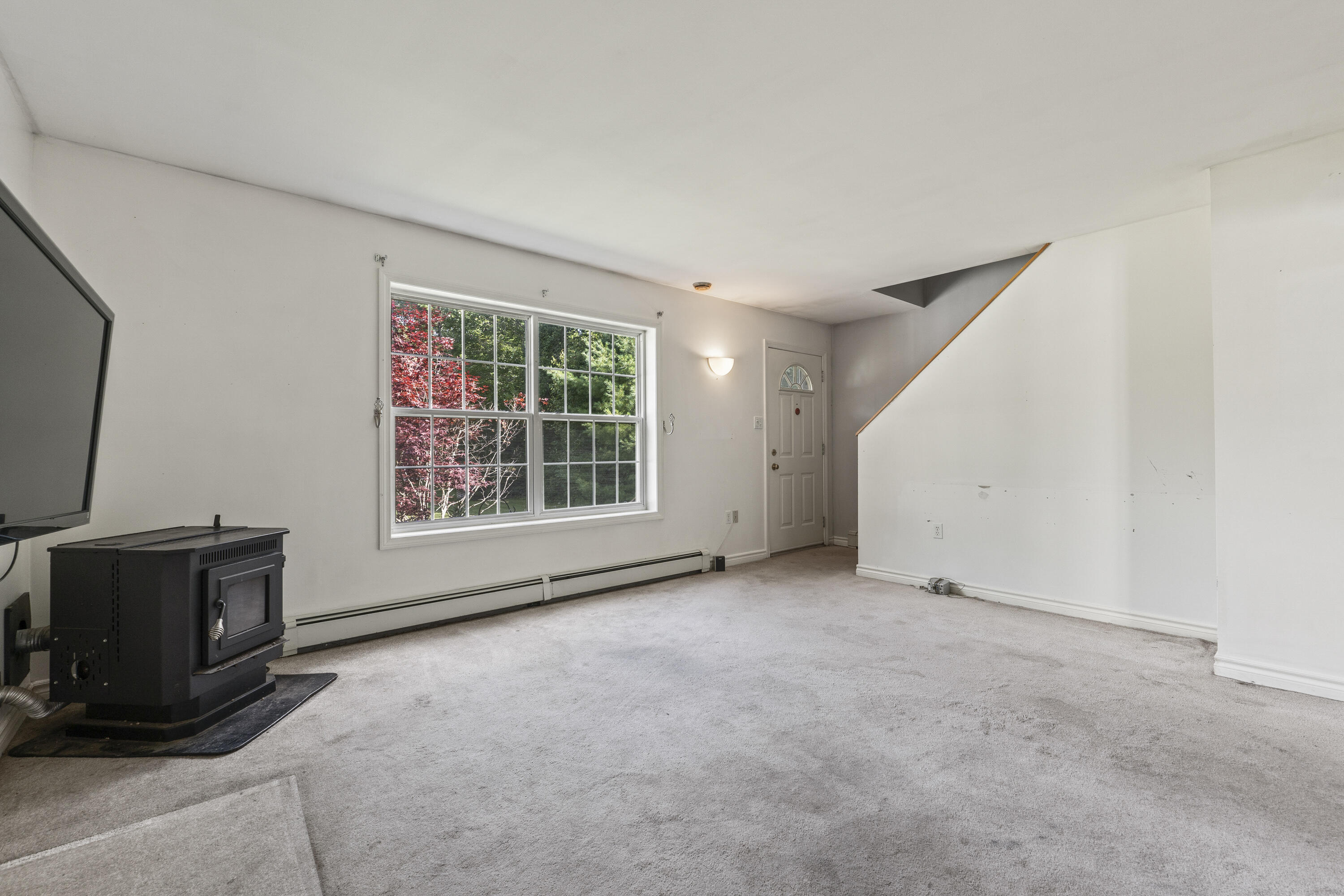 85 Lady Slipper Lane Property Photo 12