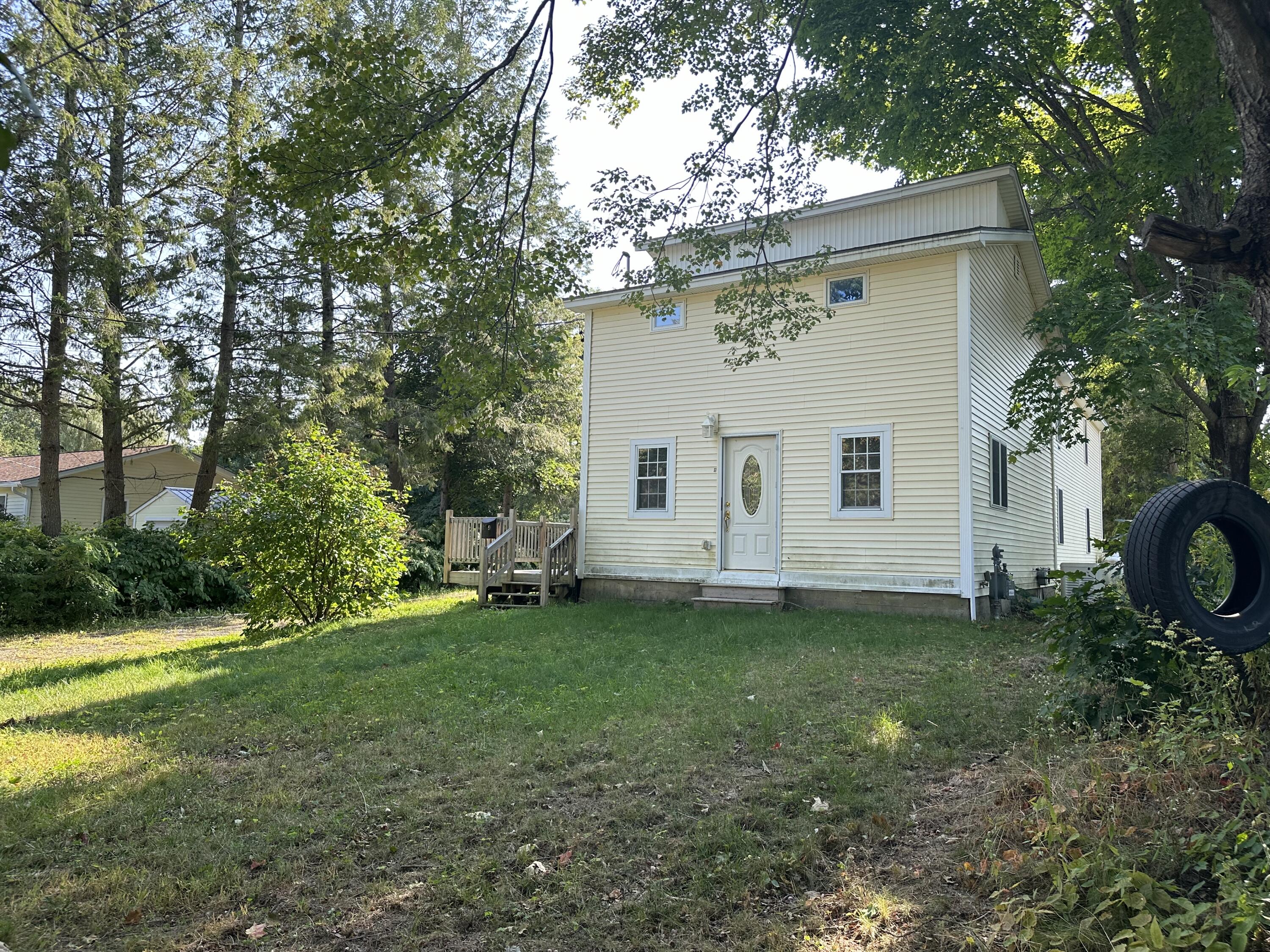 19 Cedar Street Property Photo 2
