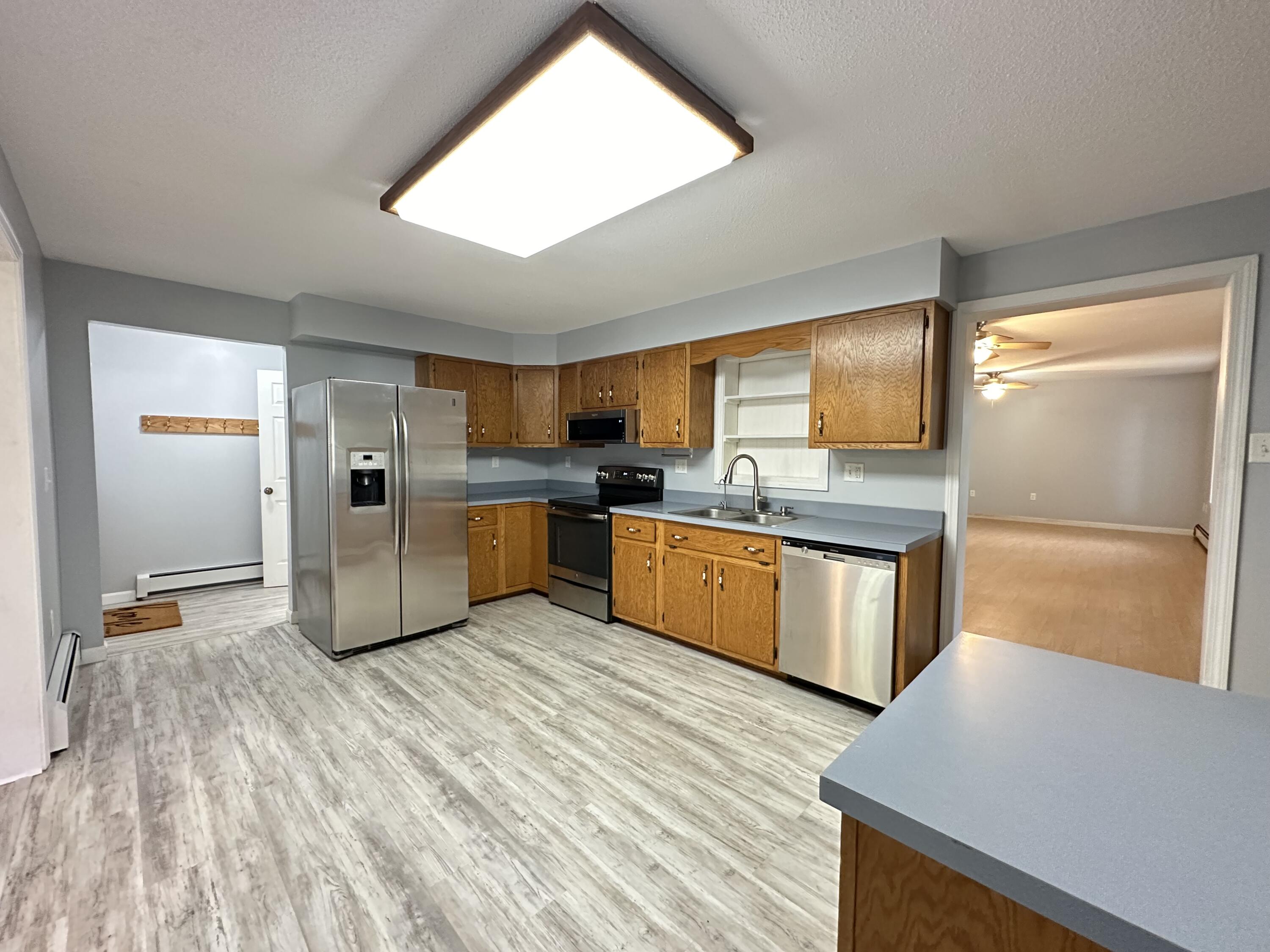 19 Cedar Street Property Photo 9