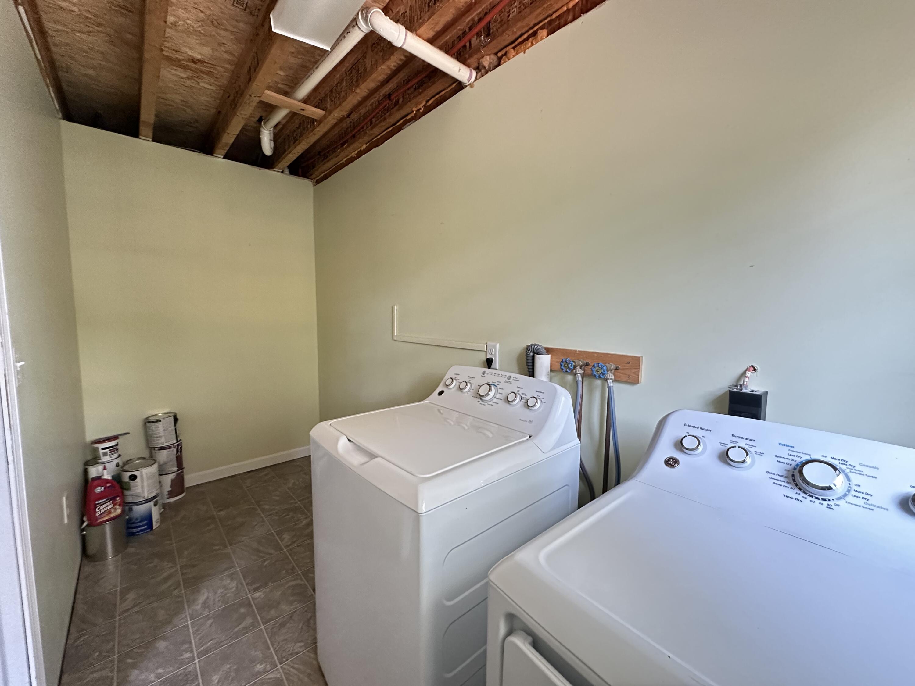 19 Cedar Street Property Photo 20