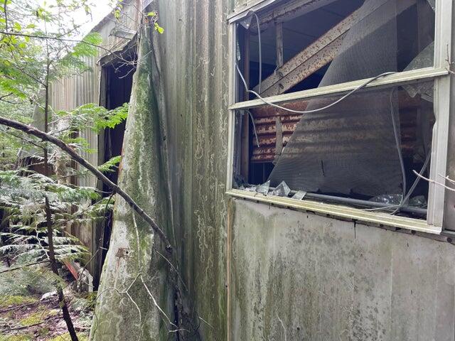 684 Lower Detroit Road Property Photo 10