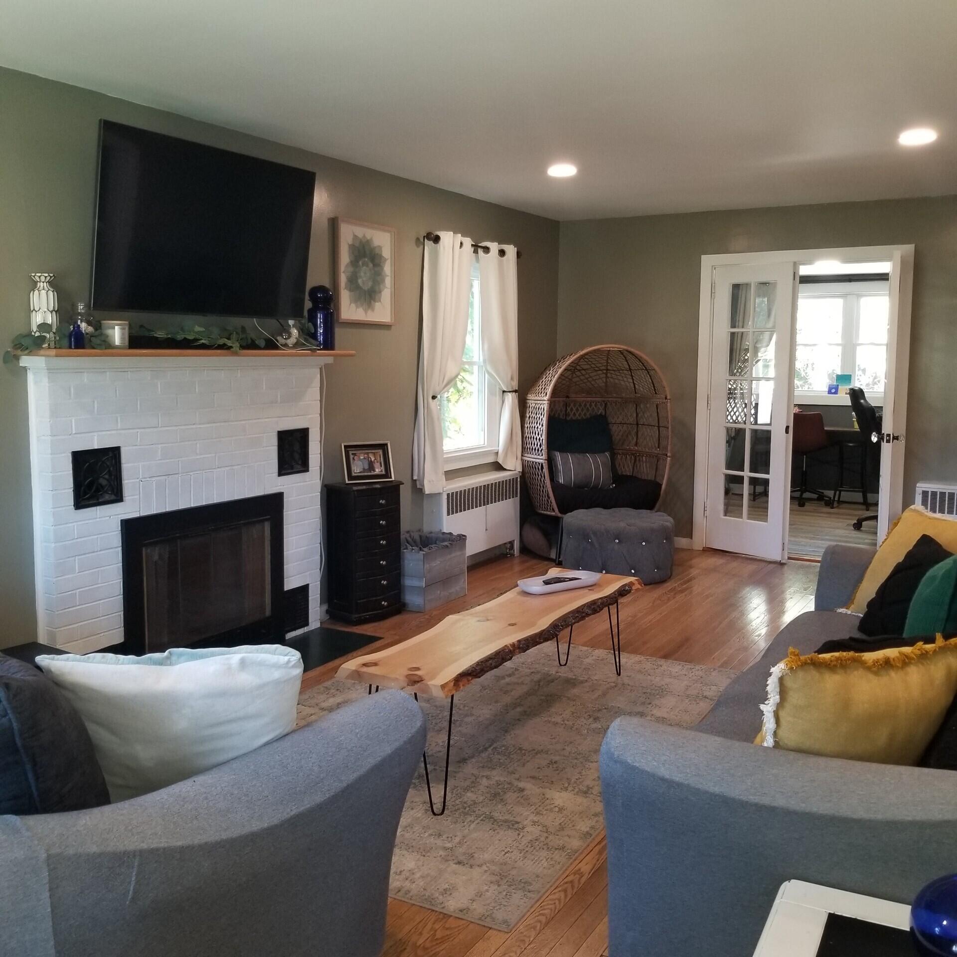 55 Elmwood Avenue Property Photo 9