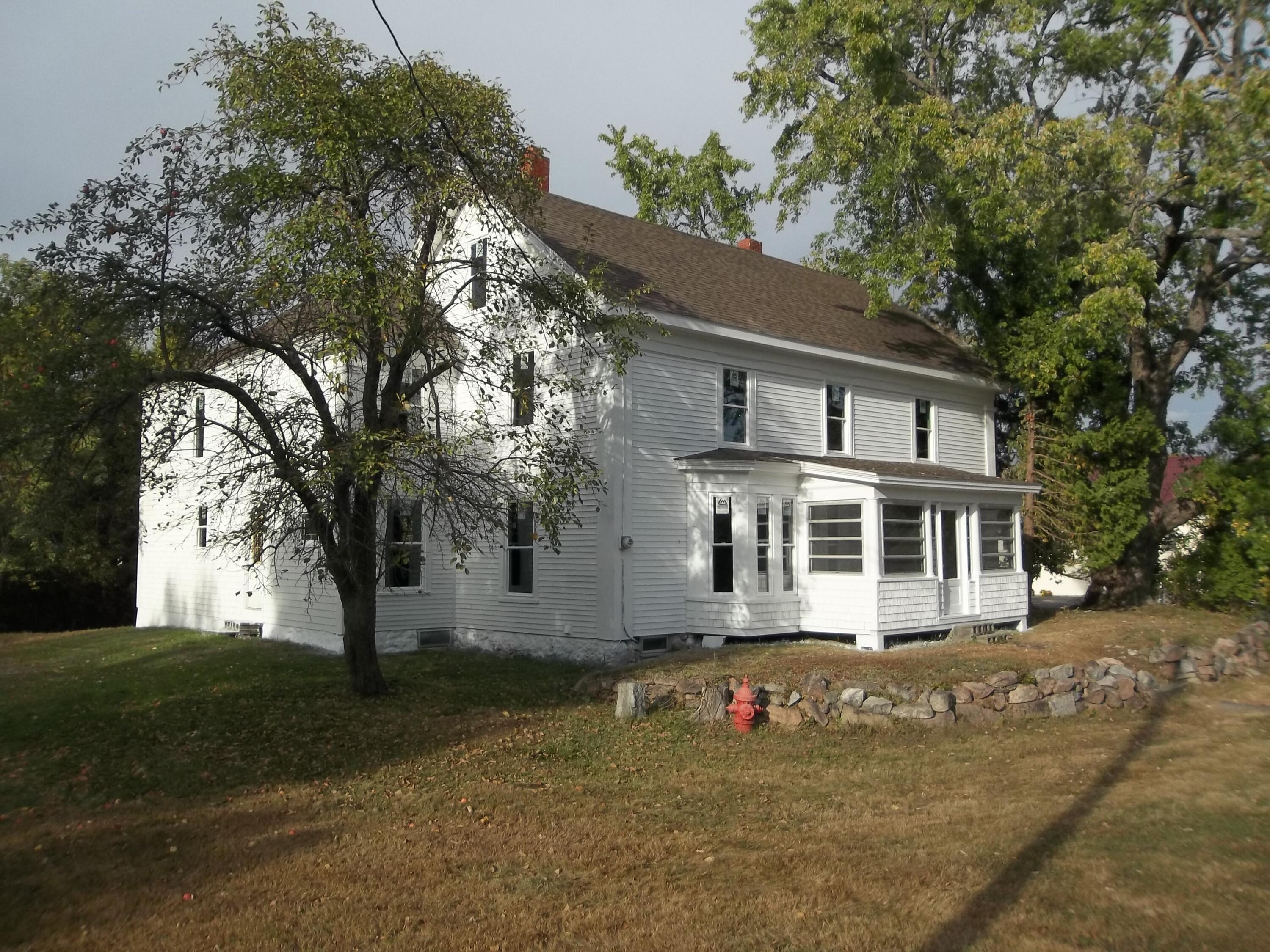 495 North Street Property Photo 2