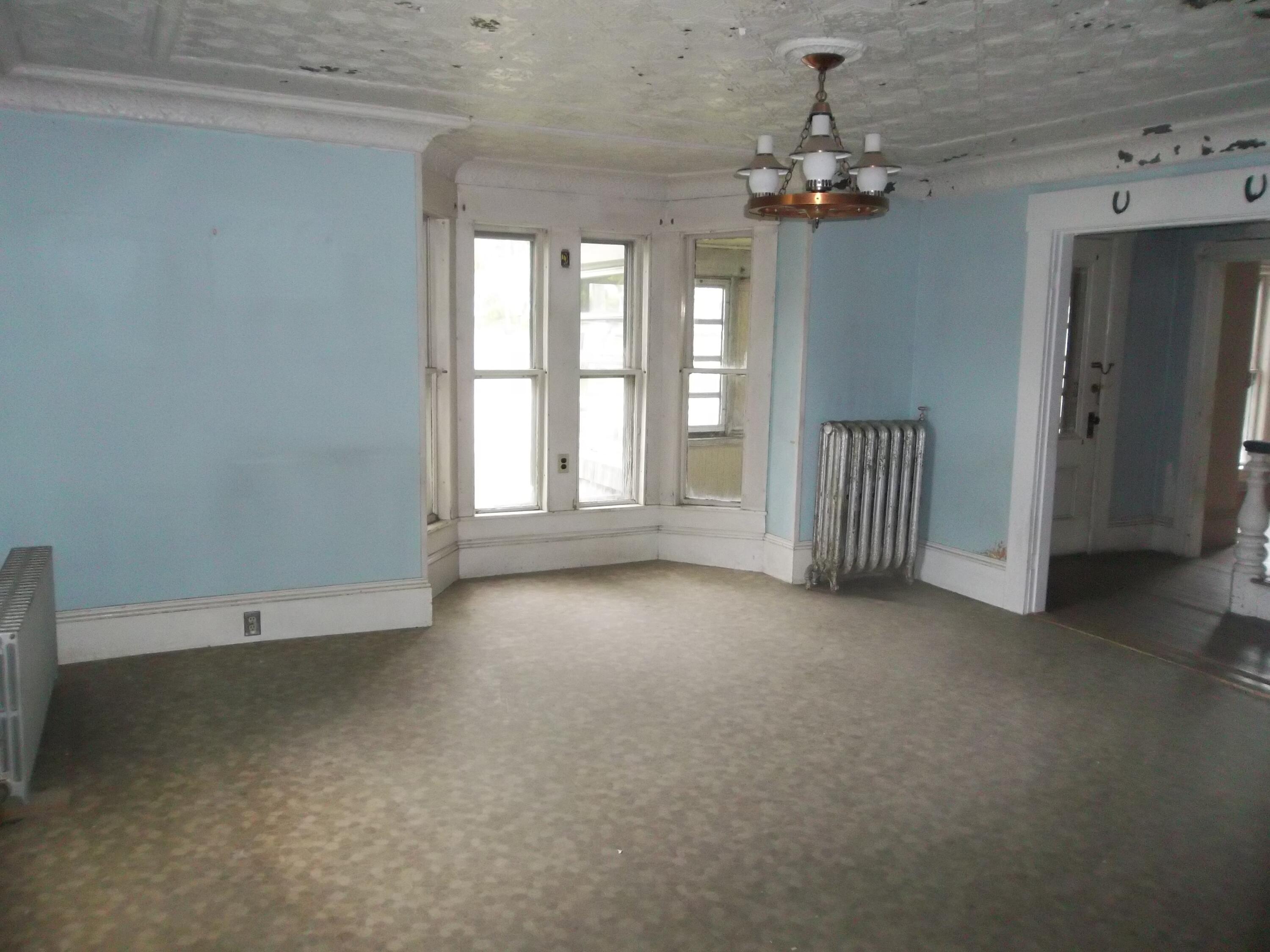 495 North Street Property Photo 11