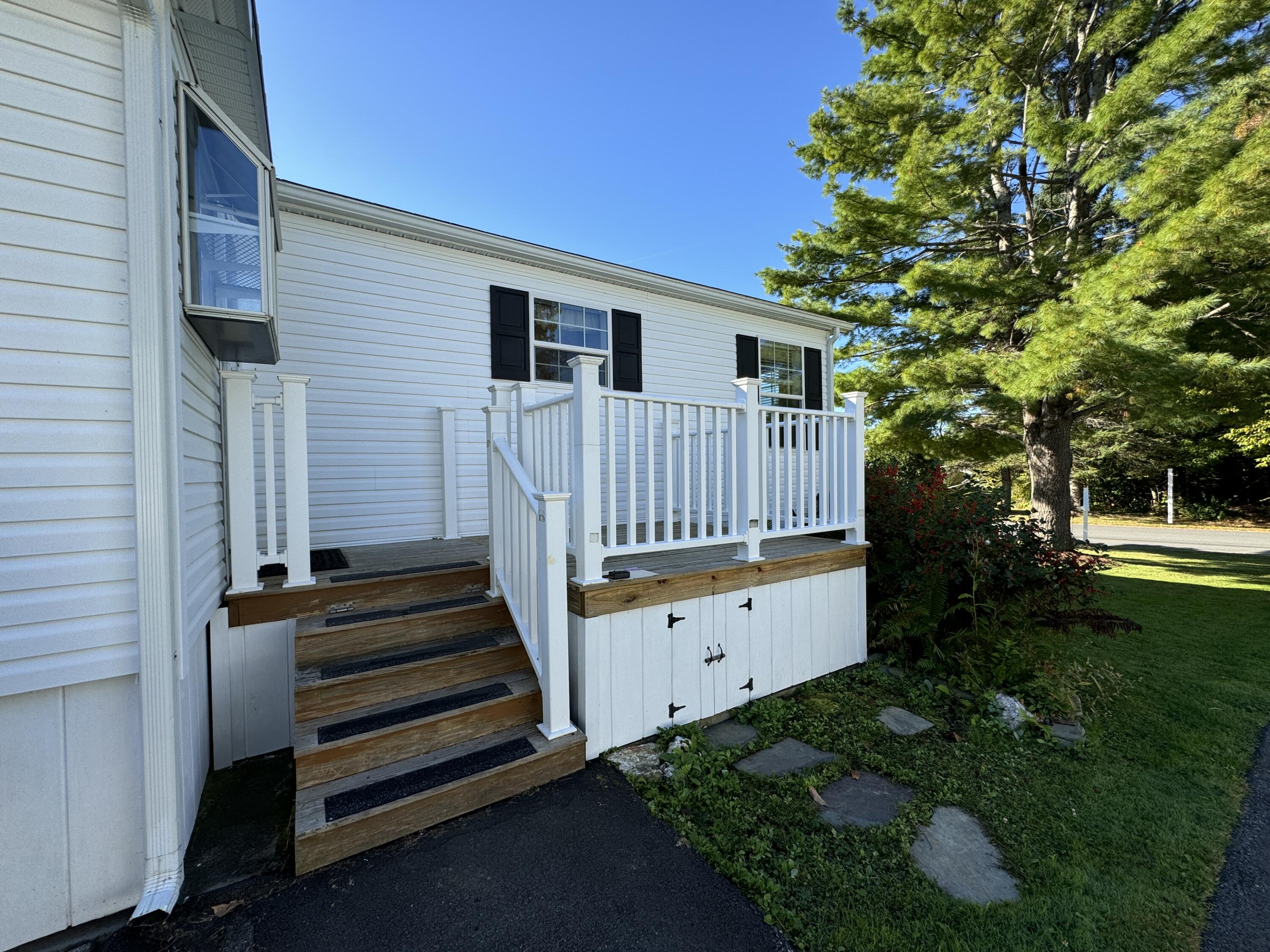 3 F Street Property Photo 4