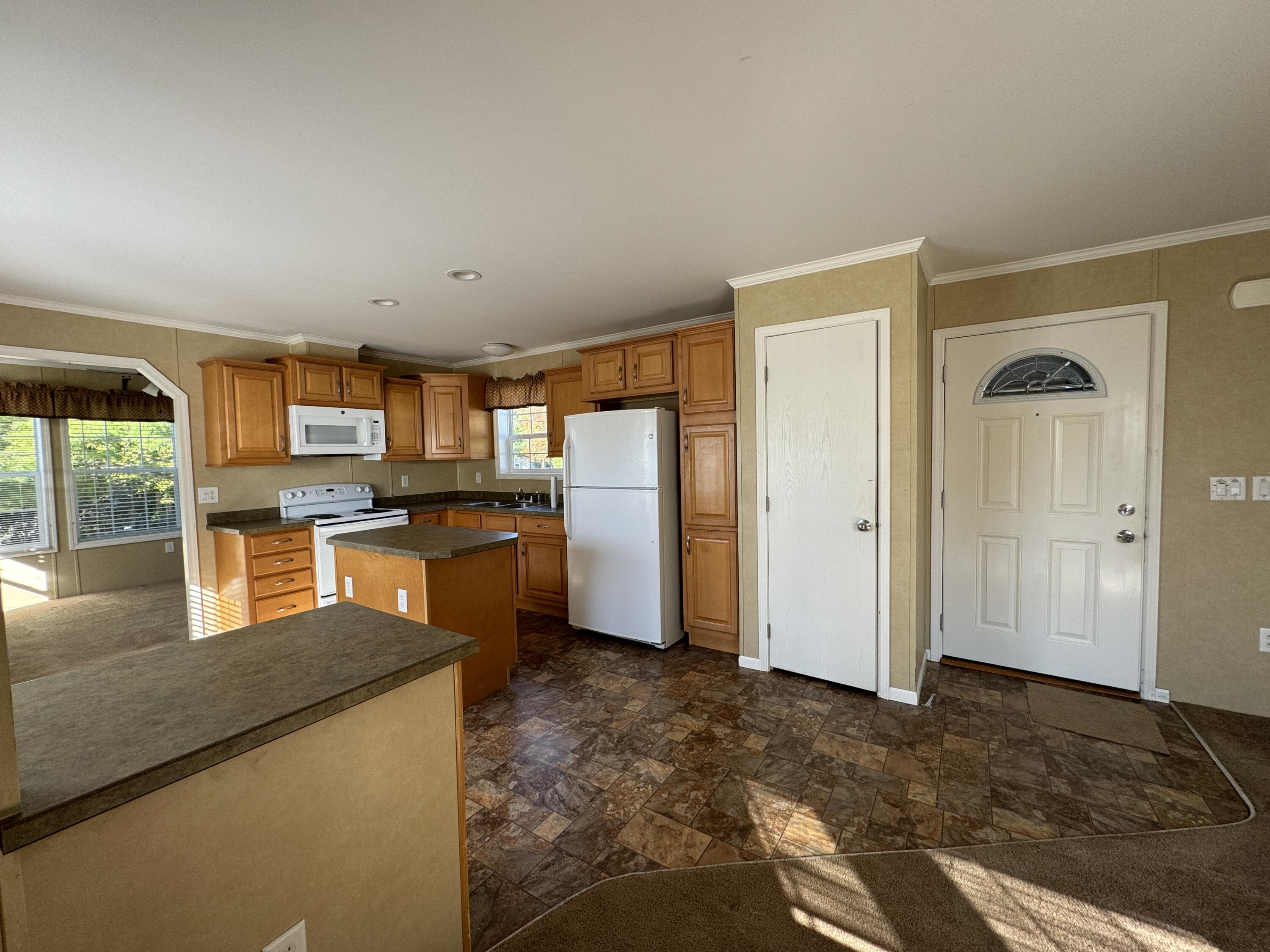 3 F Street Property Photo 9