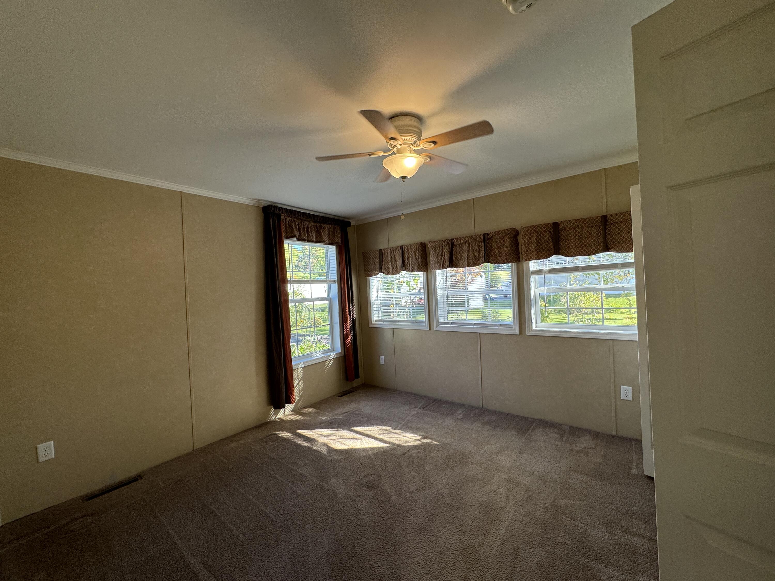 3 F Street Property Photo 22