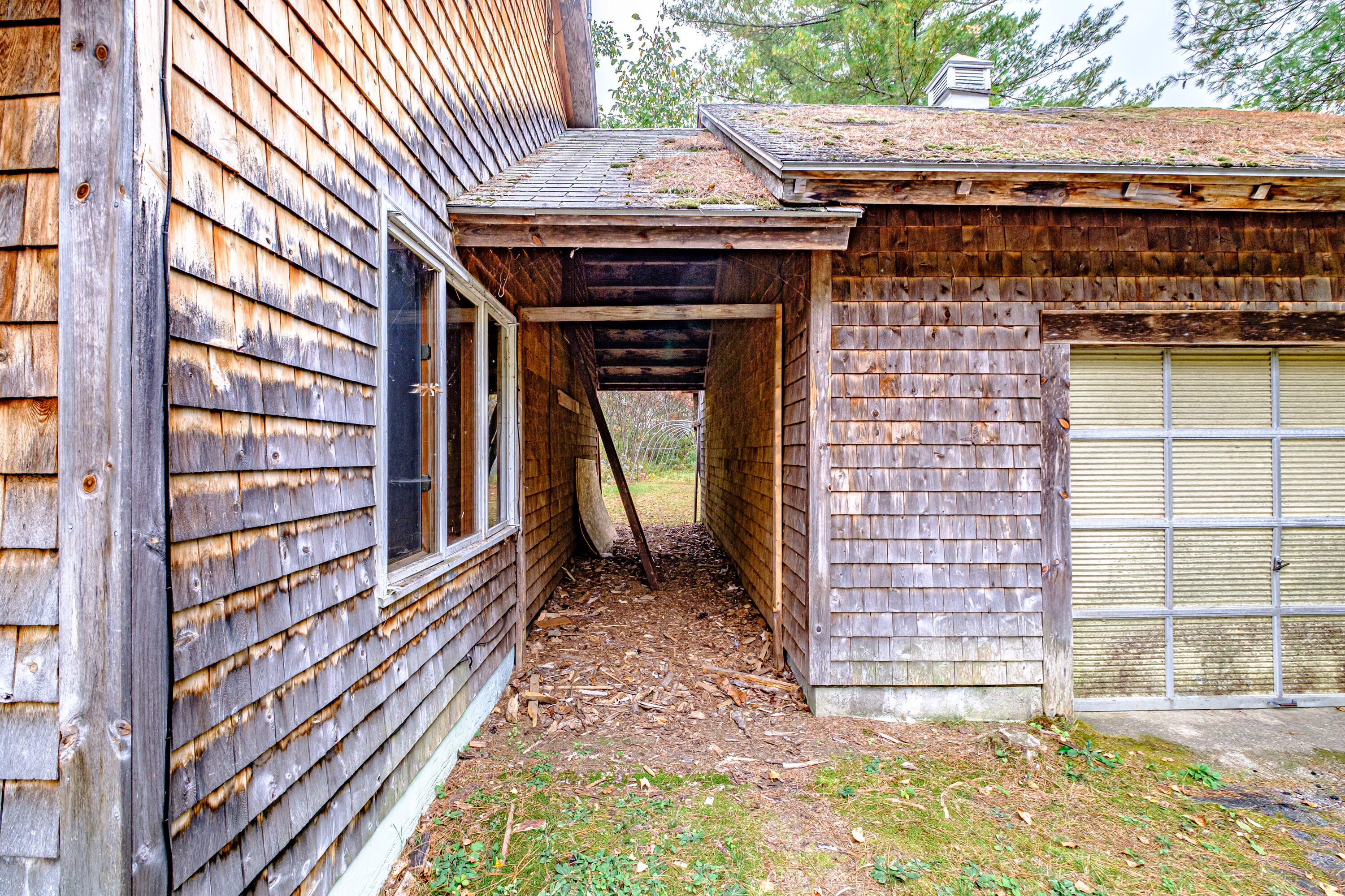 2457 Main Street Property Photo 14