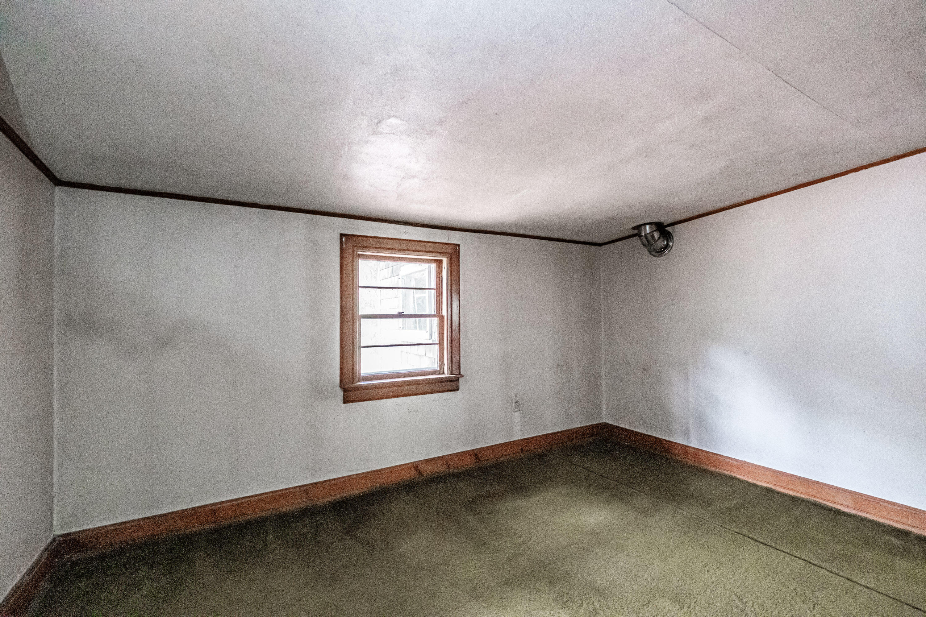 2457 Main Street Property Photo 28
