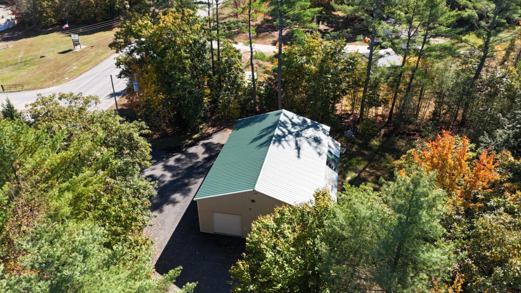 1464 Auburn Road Property Photo