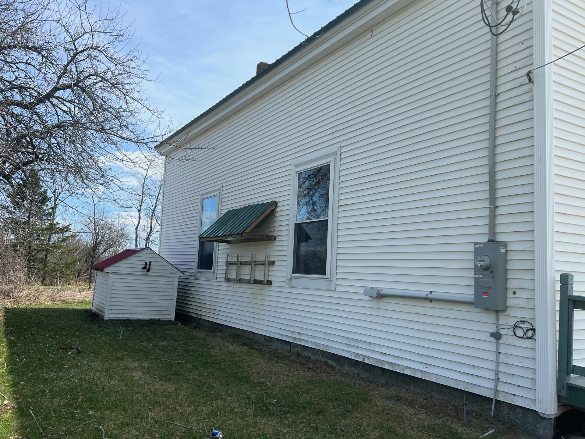 562 Ledge Hill Road Property Photo 3