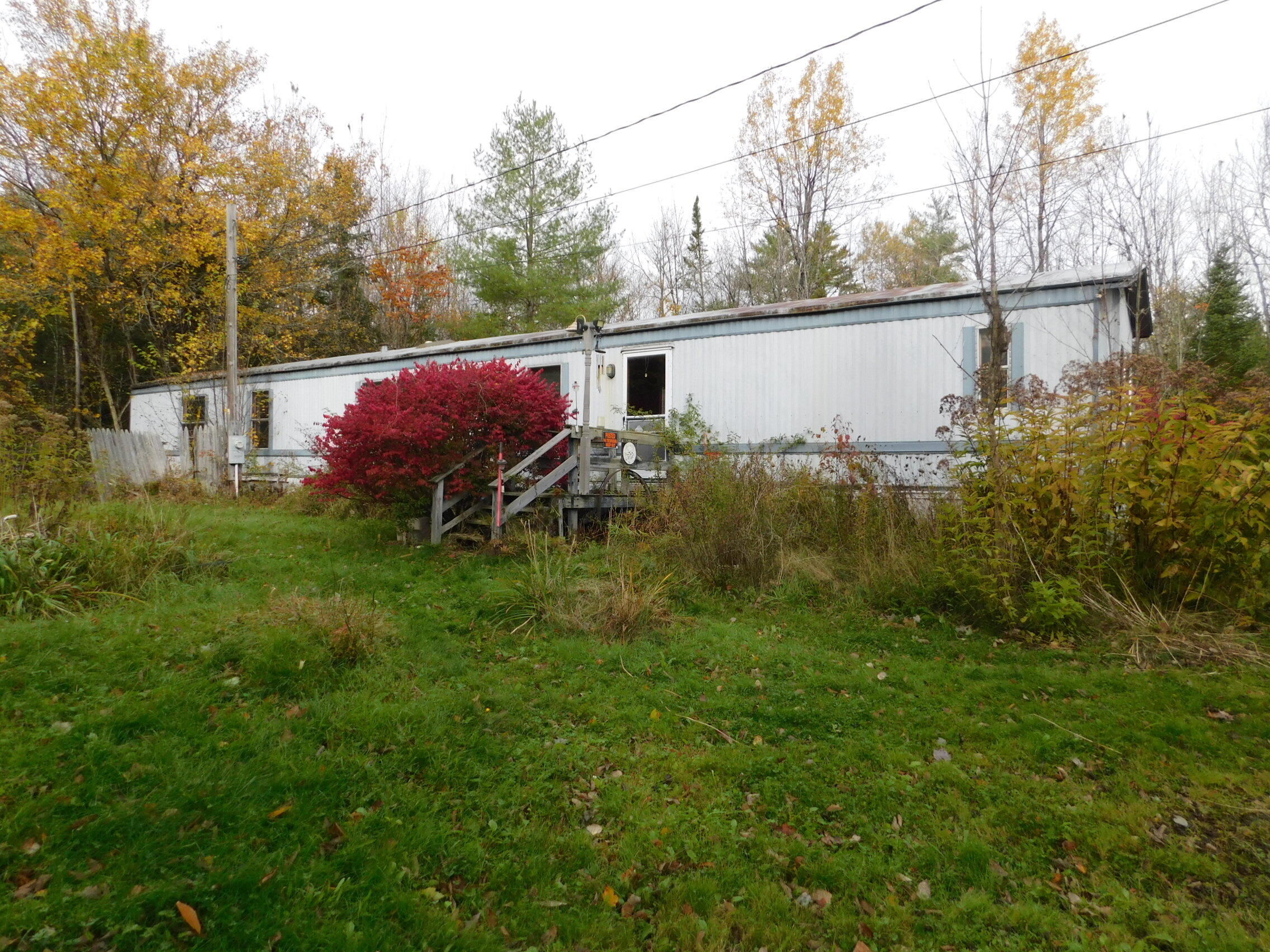 209 Middle Road Property Photo