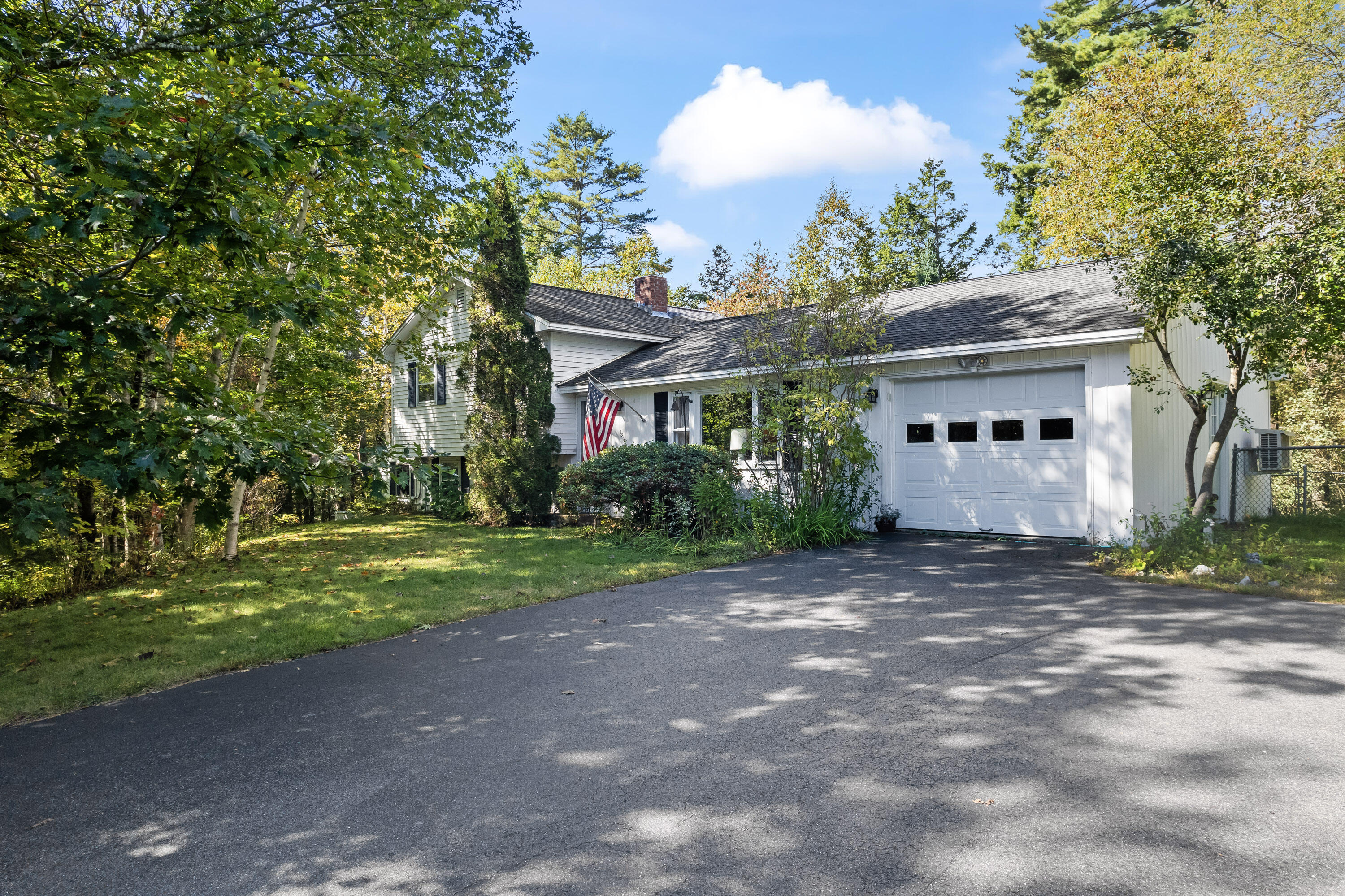 122 South Freeport Road Property Photo