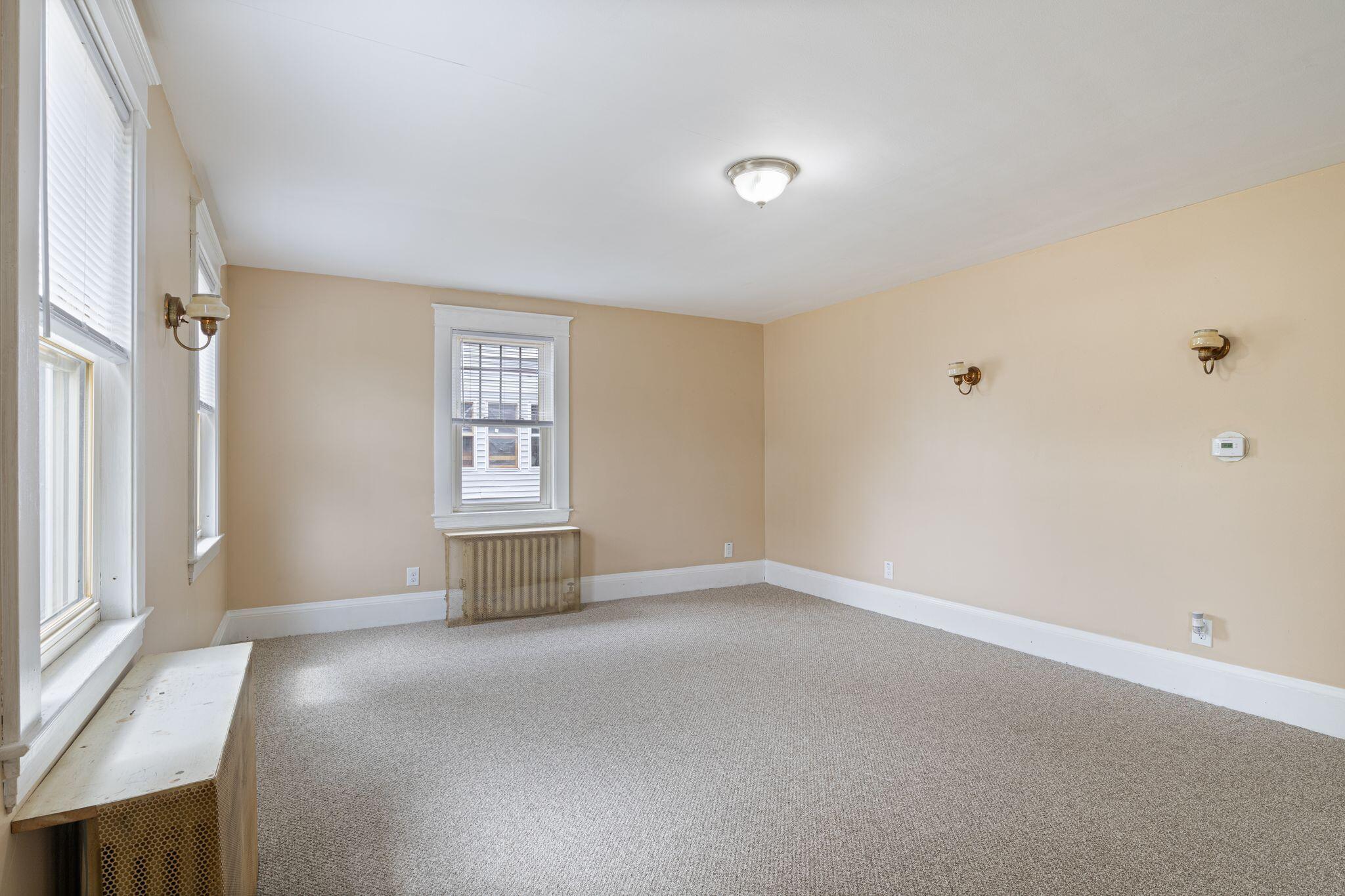 19 Harding Street Property Photo 6