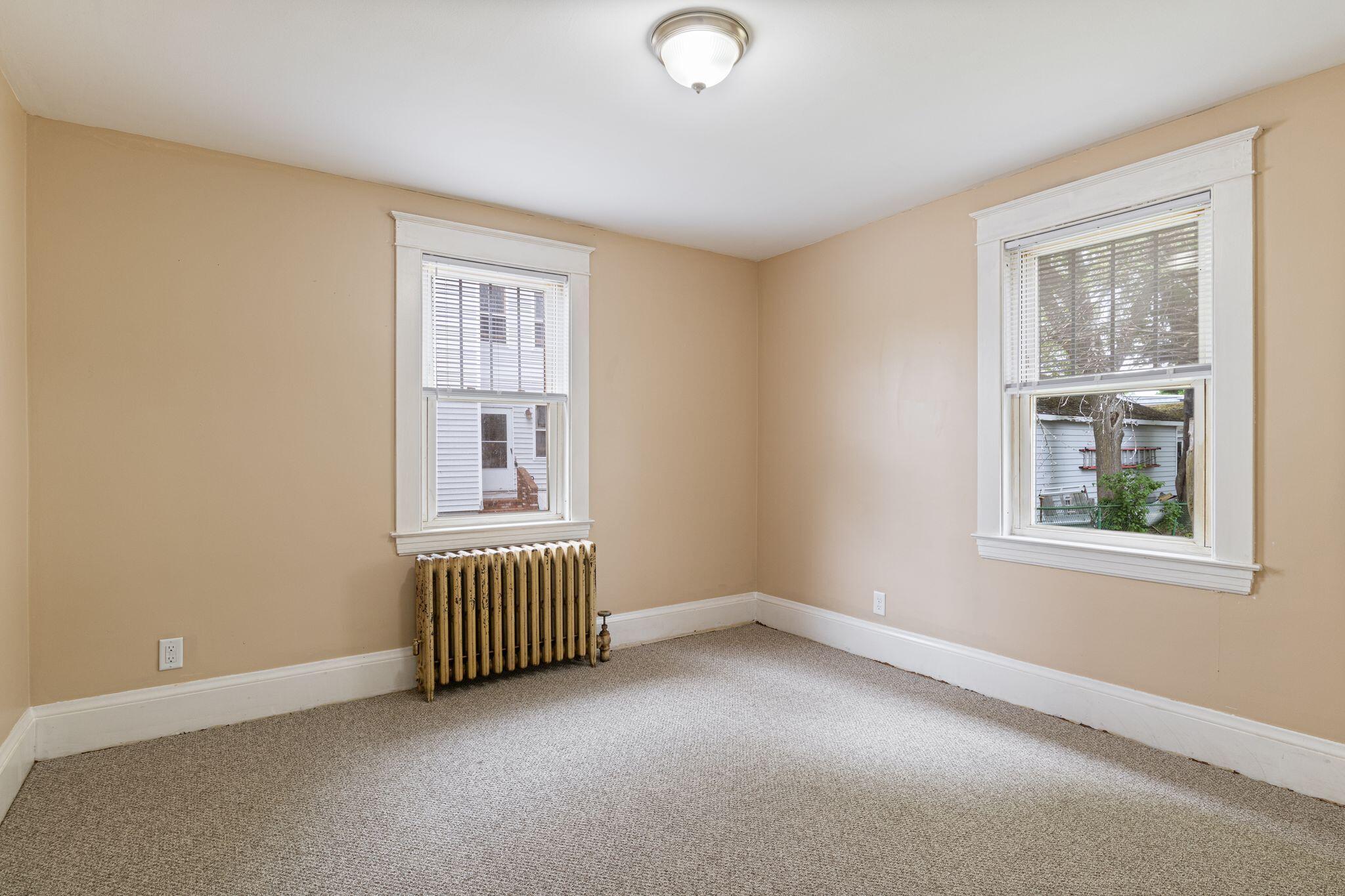 19 Harding Street Property Photo 8