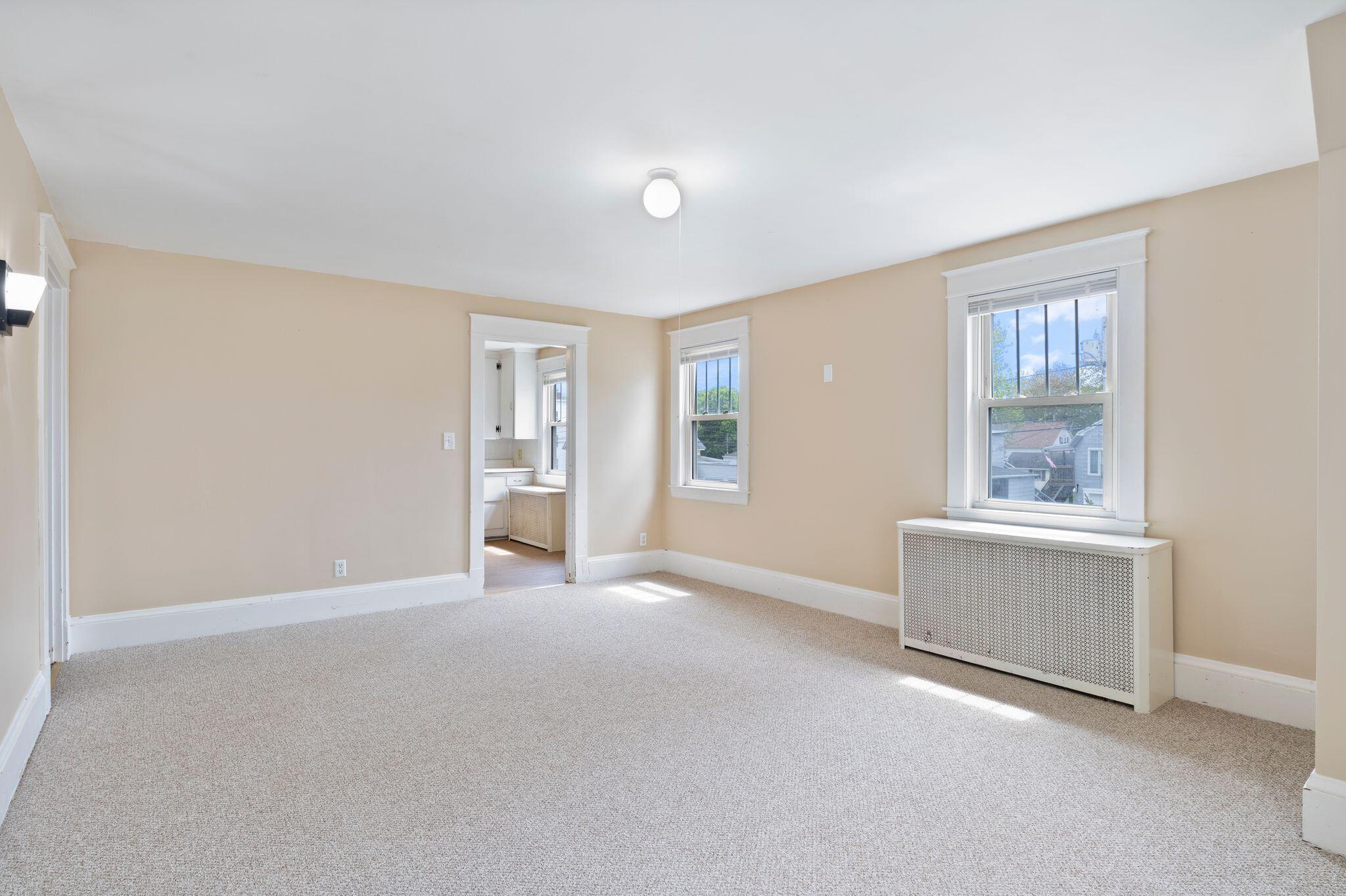 19 Harding Street Property Photo 24