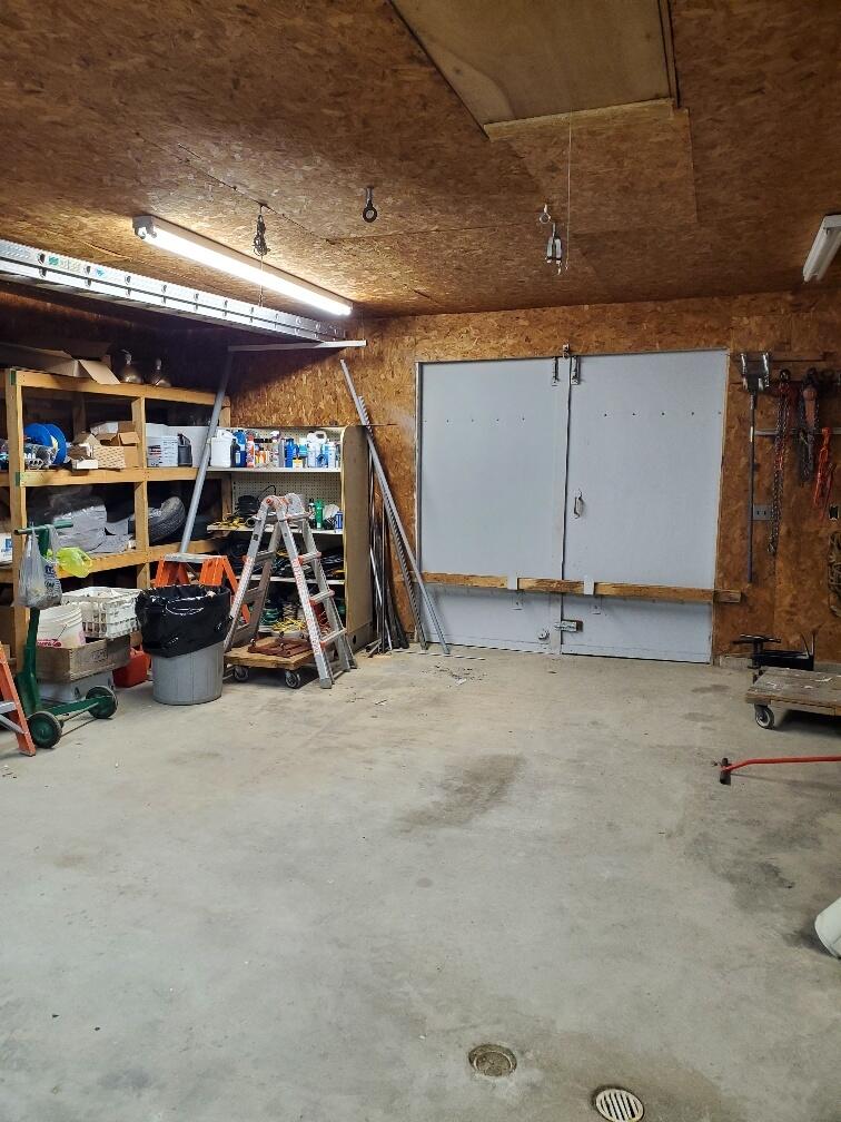 821 Houlton Road Property Photo 8