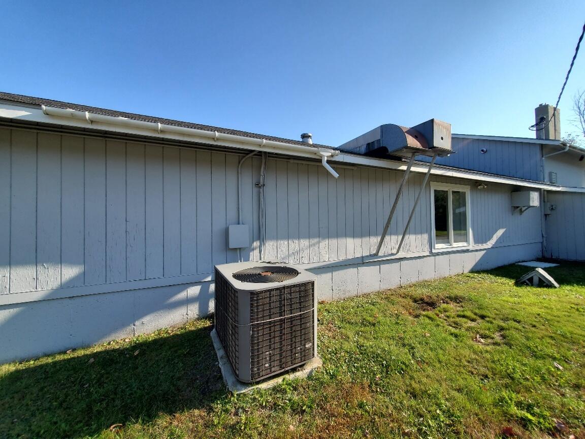 821 Houlton Road Property Photo 38