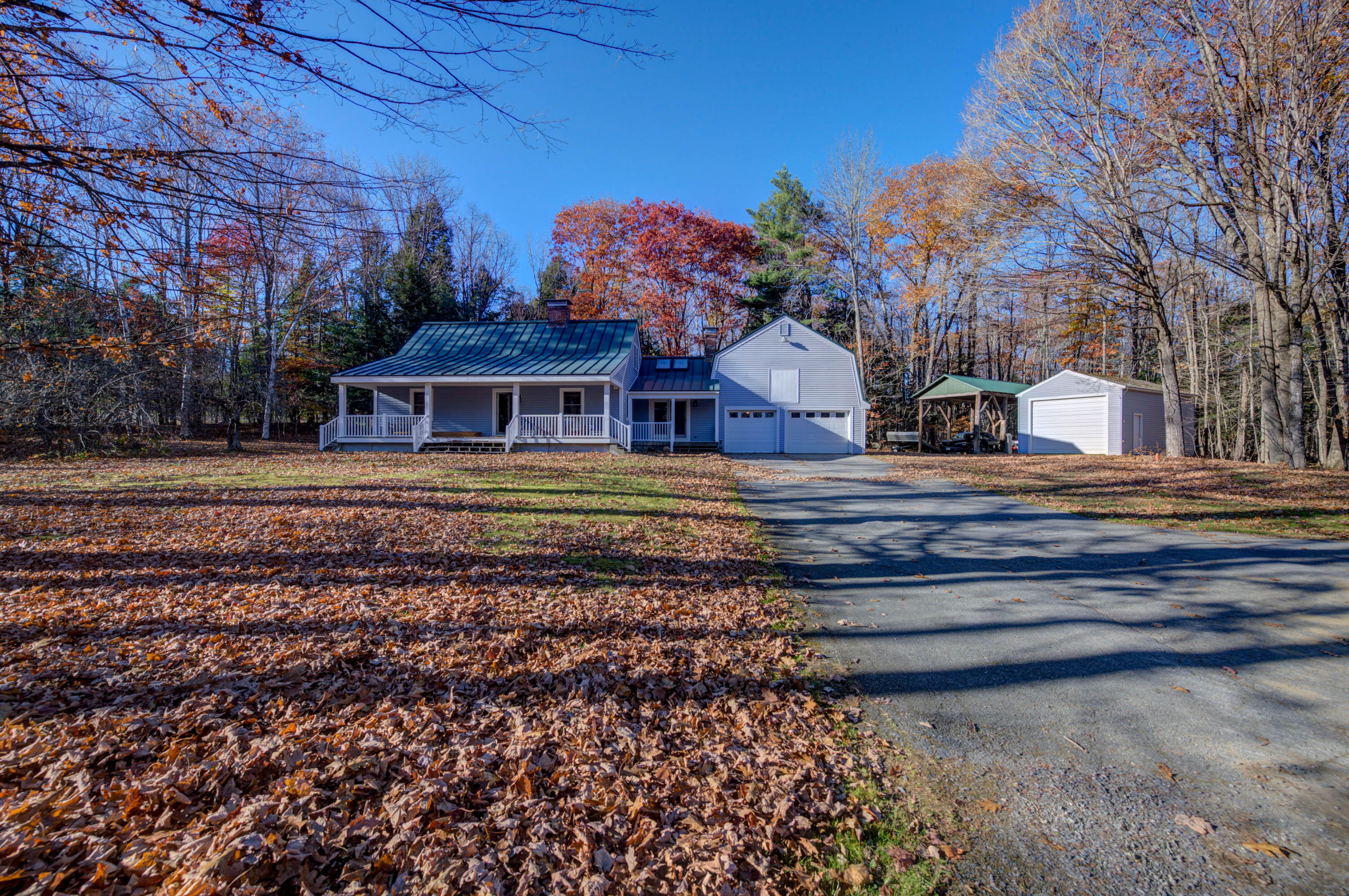 33 Hussey Hill Road Property Photo