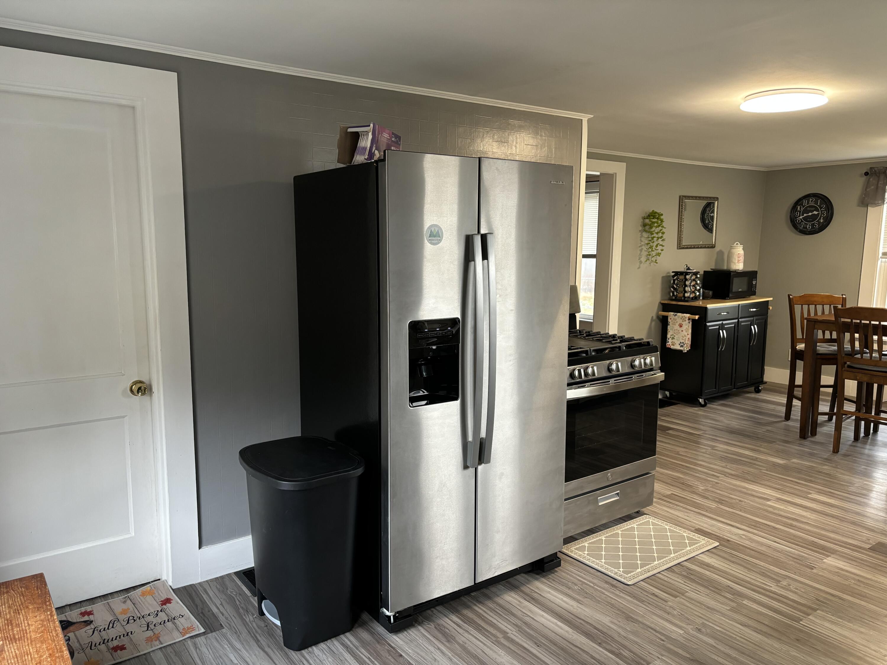 344 State Street Property Photo