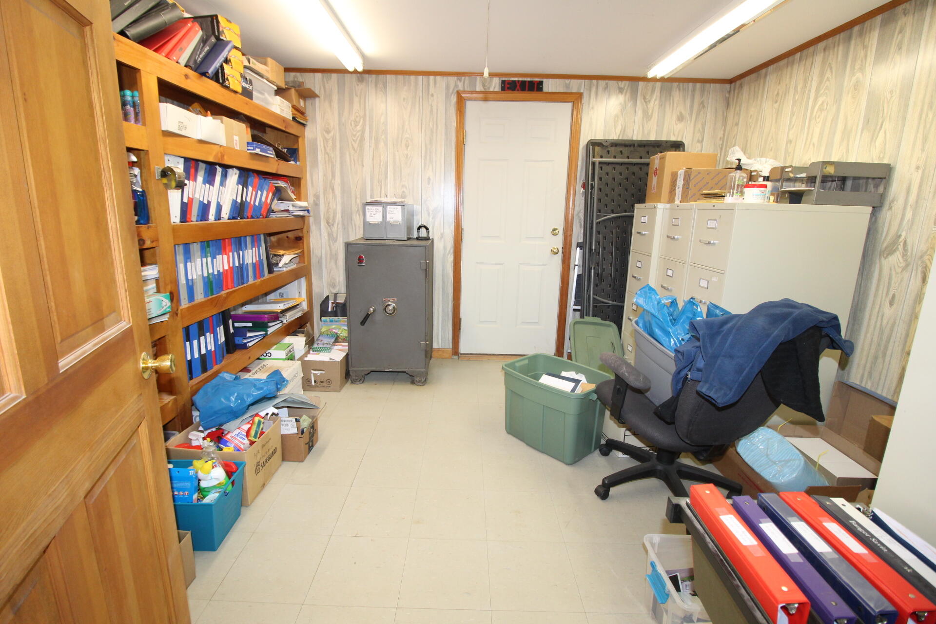 185 Belmont Avenue Property Photo 58