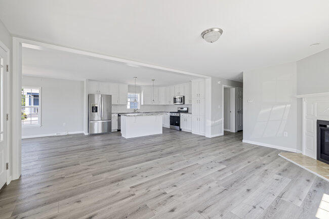 10 Mathew Way Property Photo 3