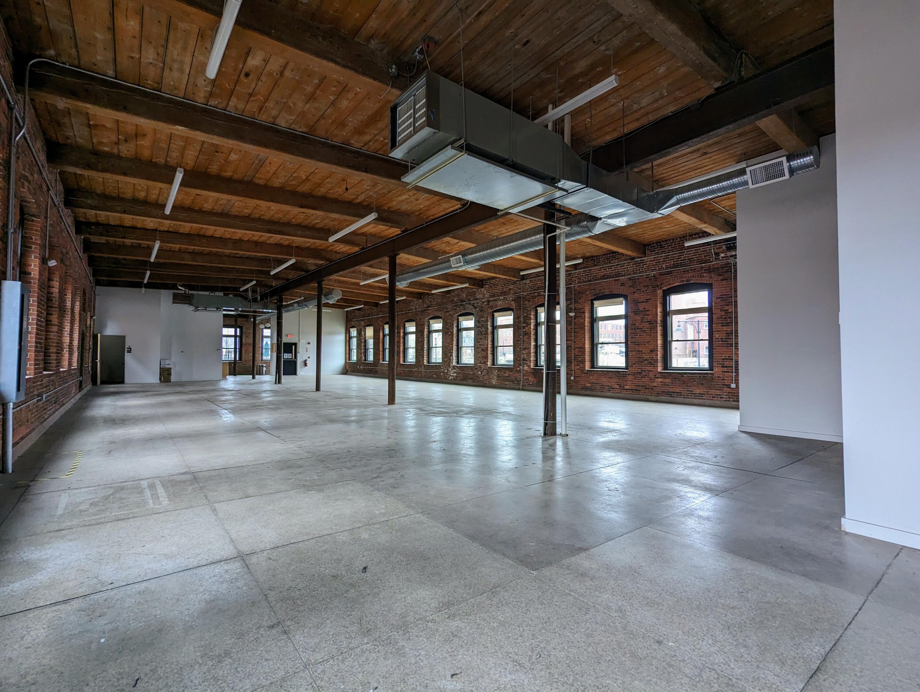 102 Main Street Property Photo 6