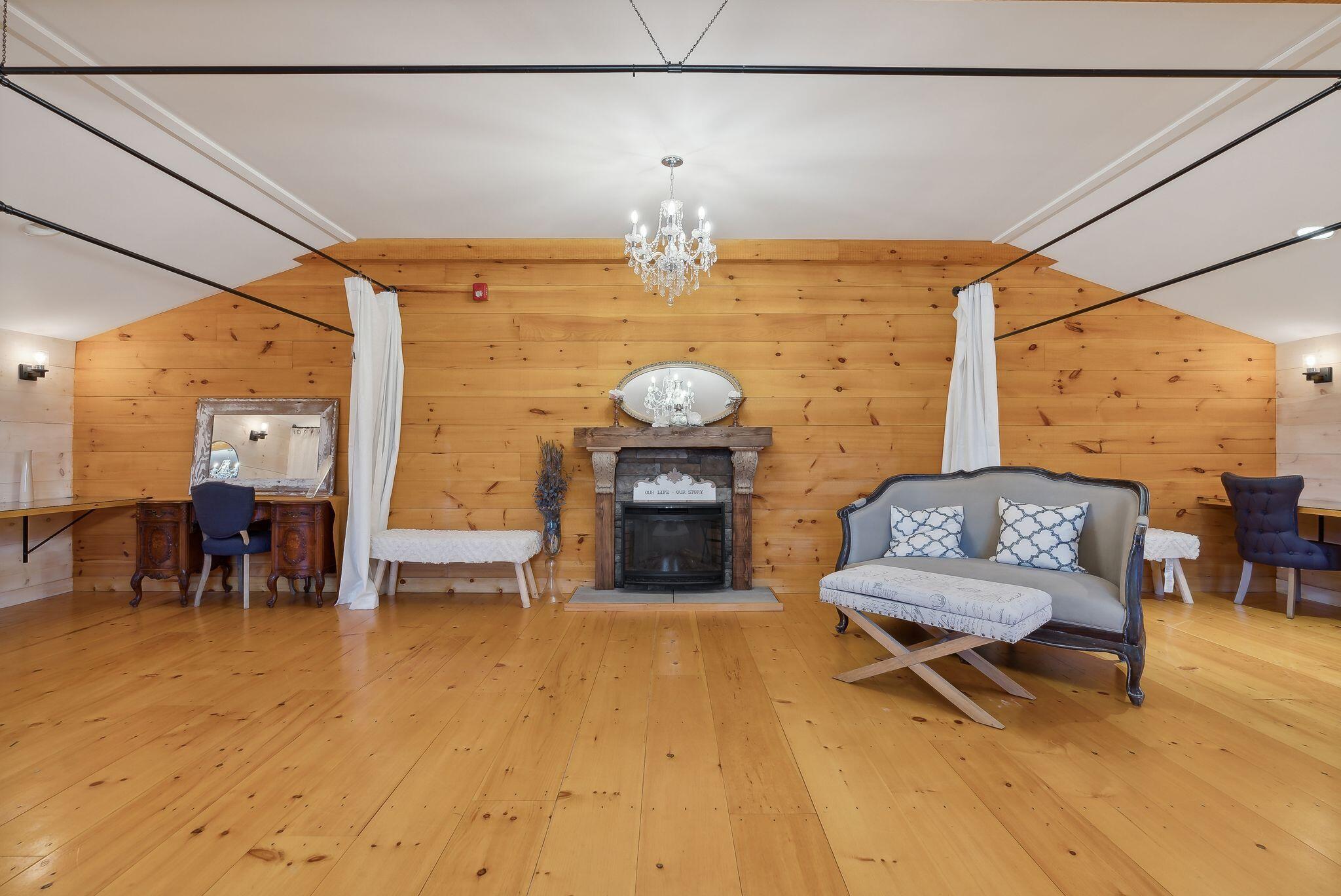 78 Hussey Hill Road Property Photo 42