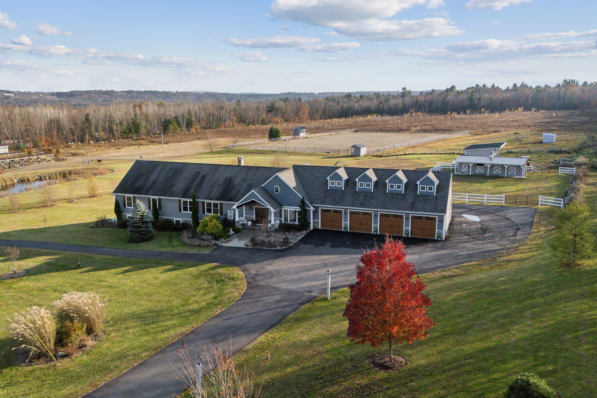 98 Hussey Hill Road Property Photo