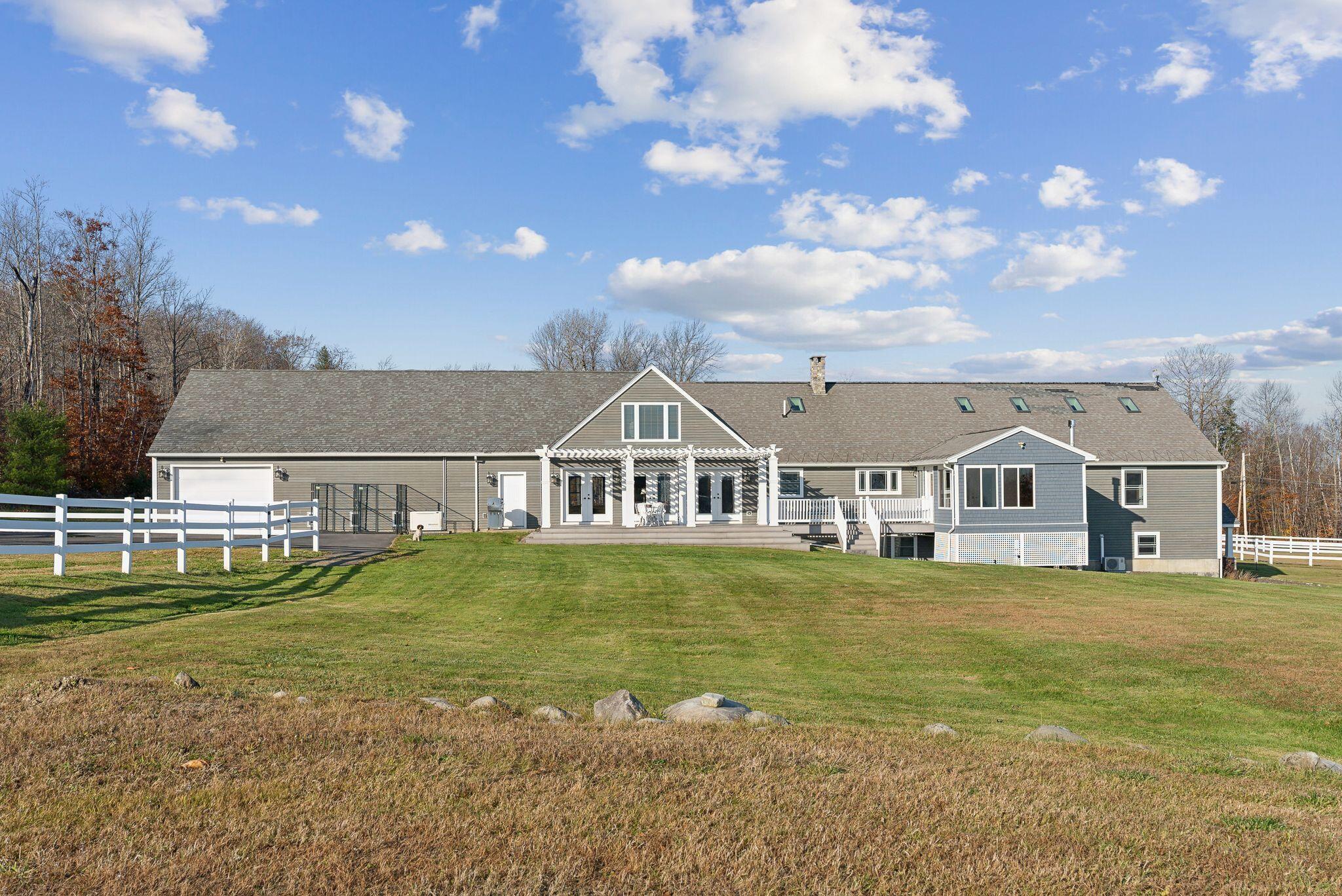 98 Hussey Hill Road Property Photo 18