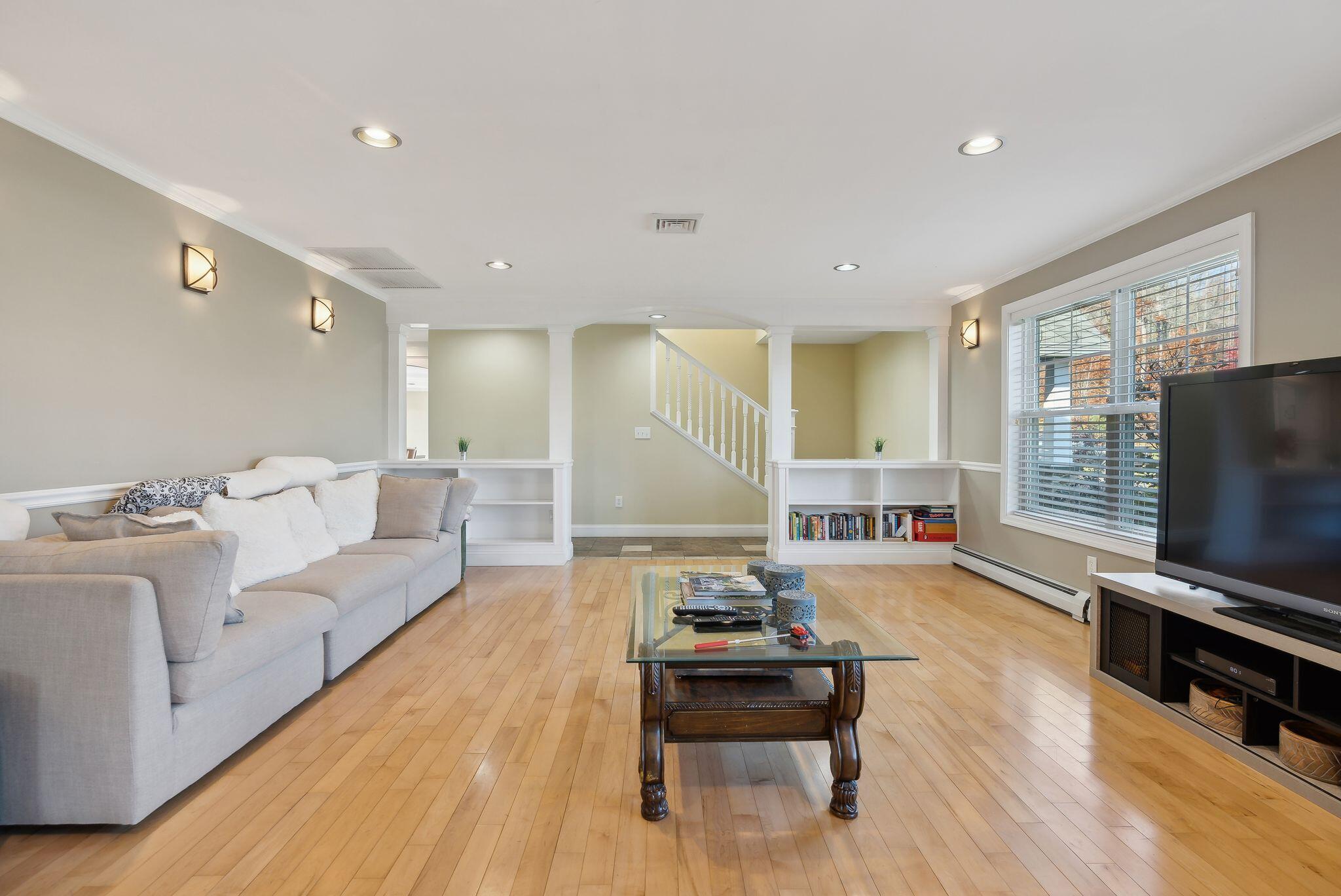 98 Hussey Hill Road Property Photo 30