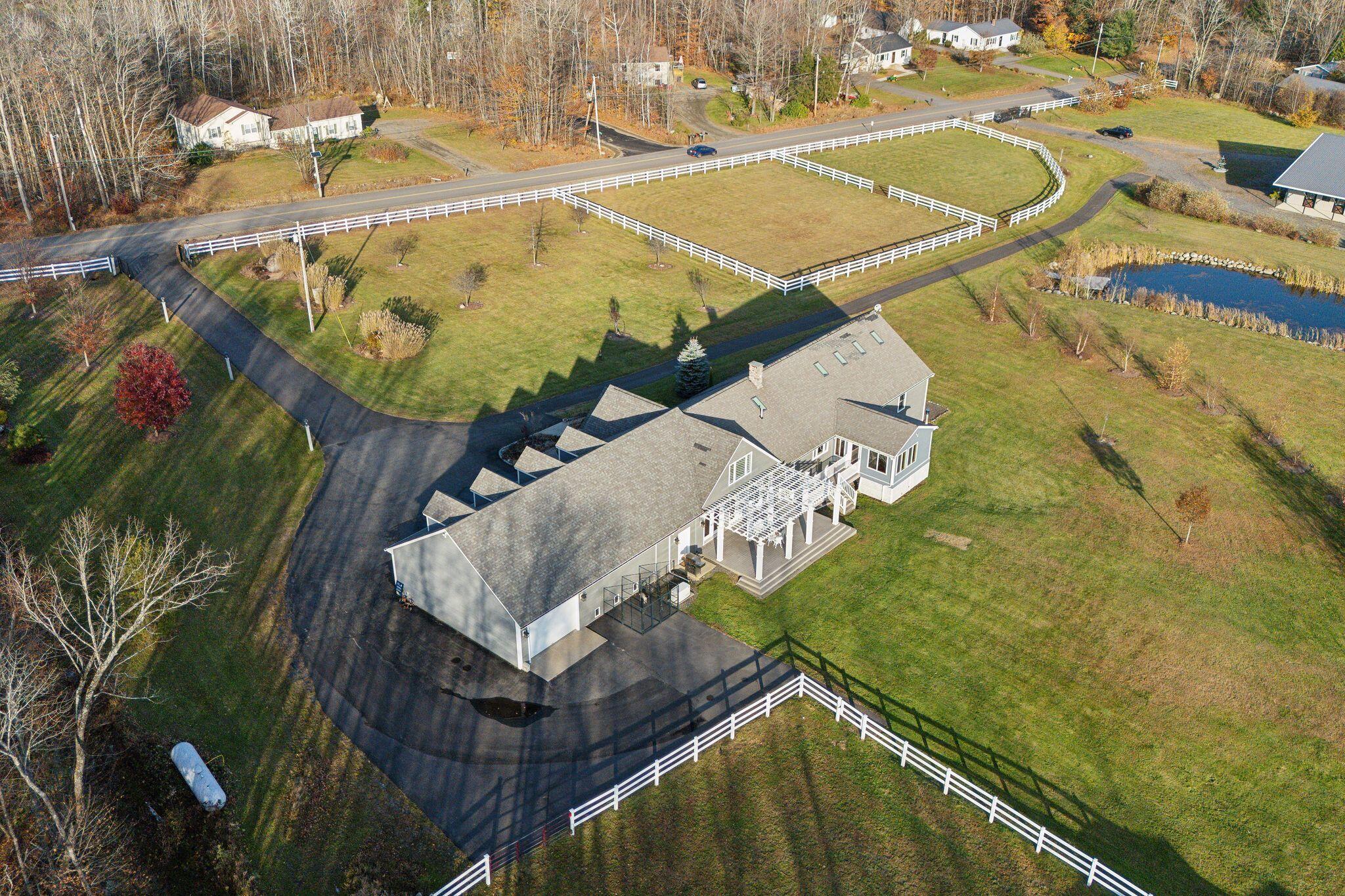 98 Hussey Hill Road Property Photo 75