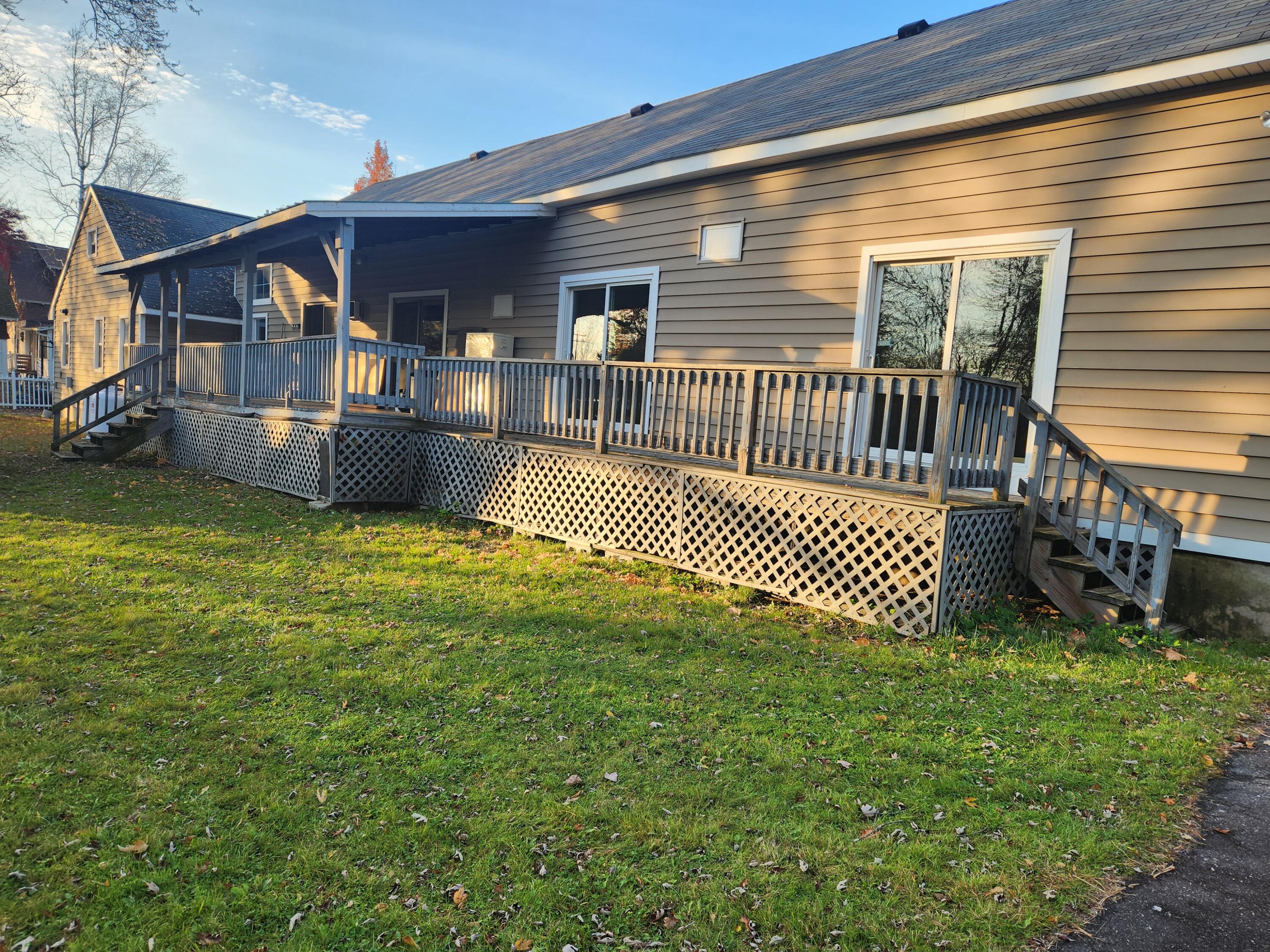 19 Greenwood Park Property Photo 39