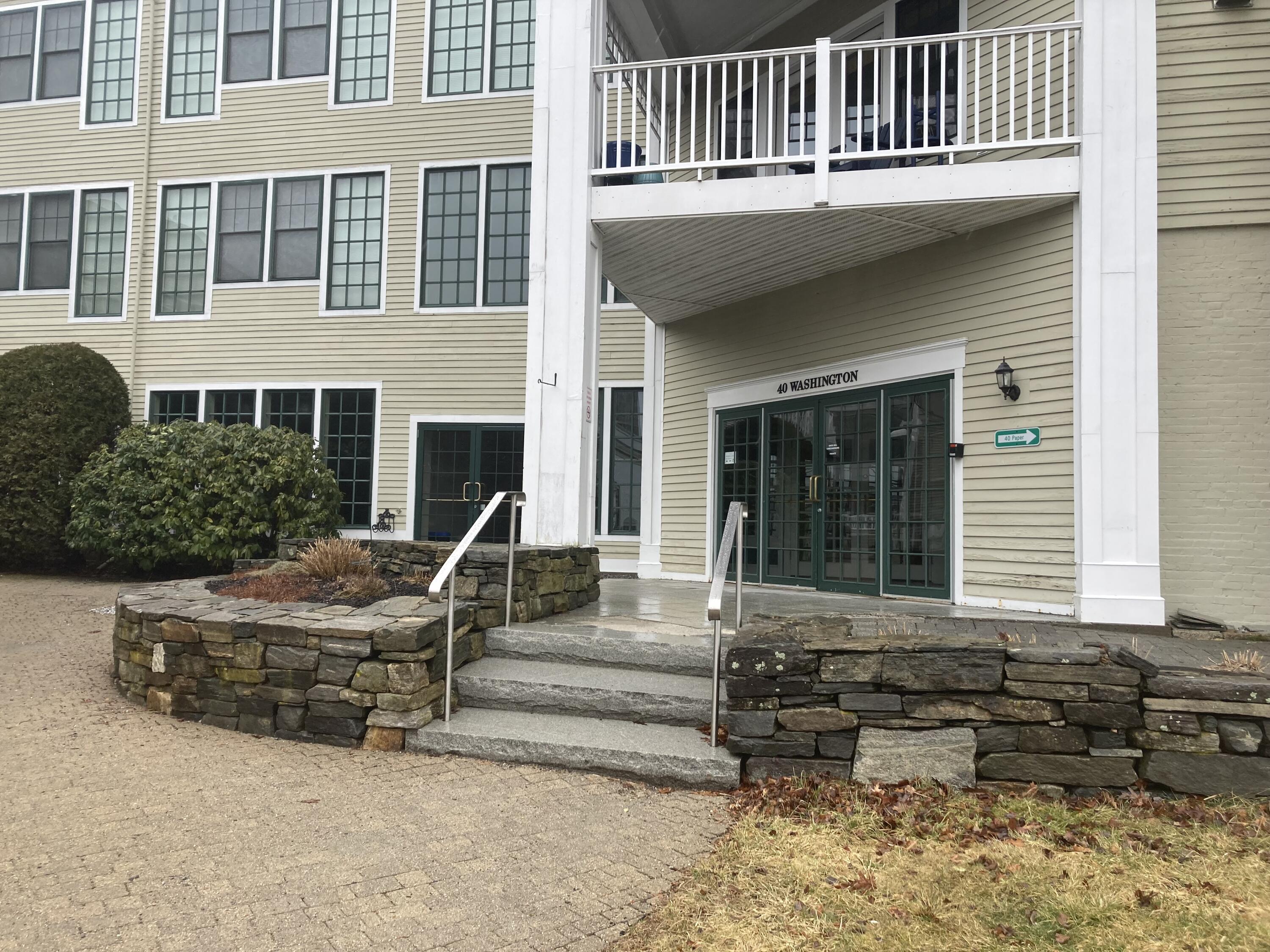 40 Washington Street Property Photo 2