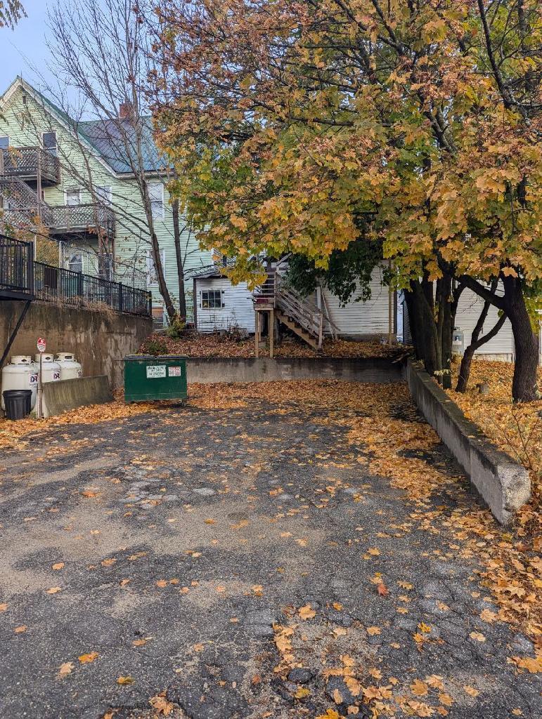 114 Hancock Street Property Photo 16