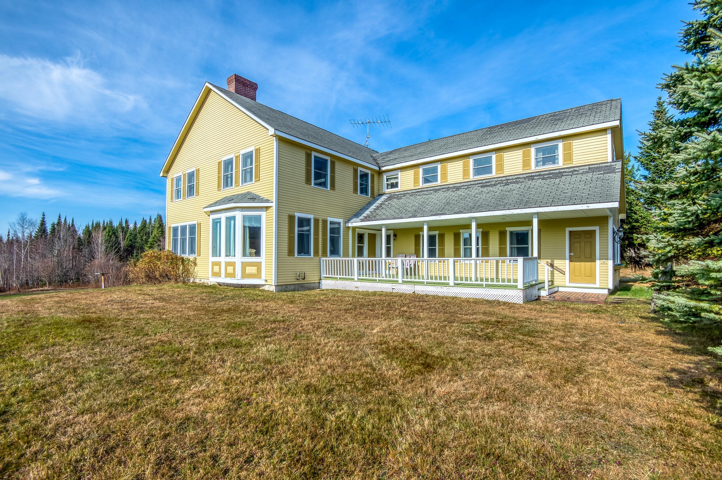 208 Old County Road Property Photo