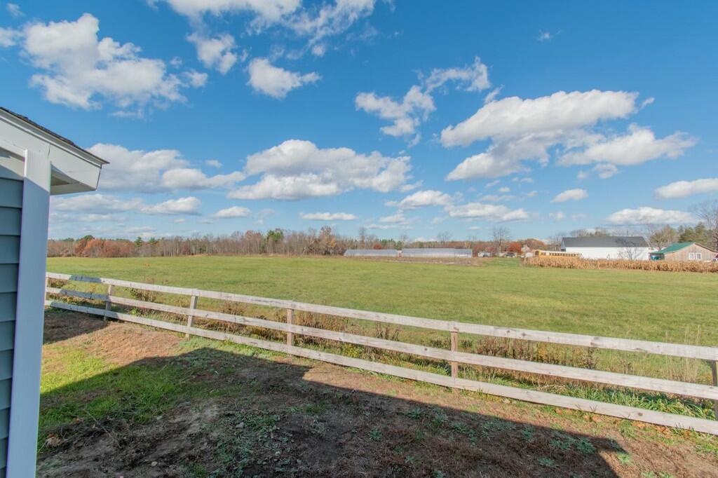 994 Portland Road Property Photo 3