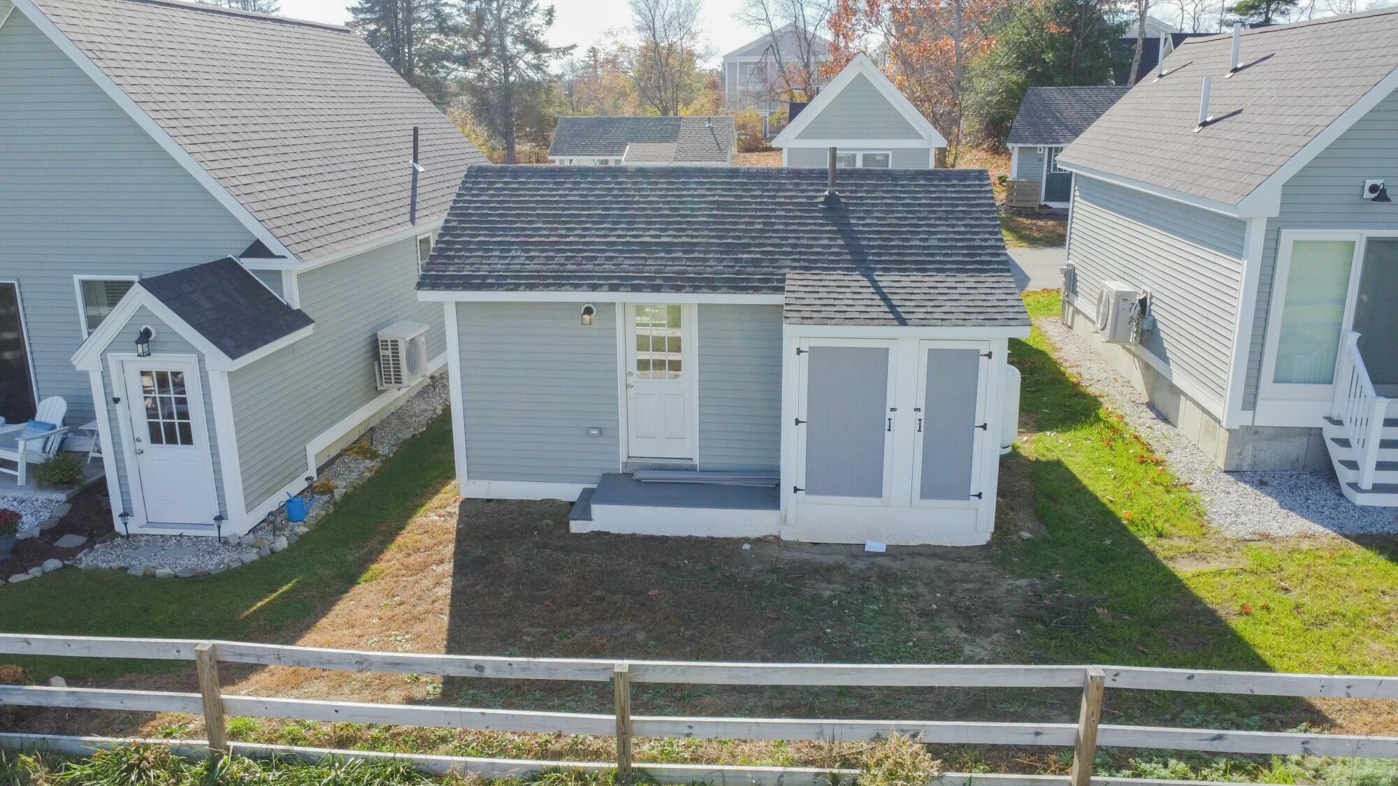 994 Portland Road Property Photo 5