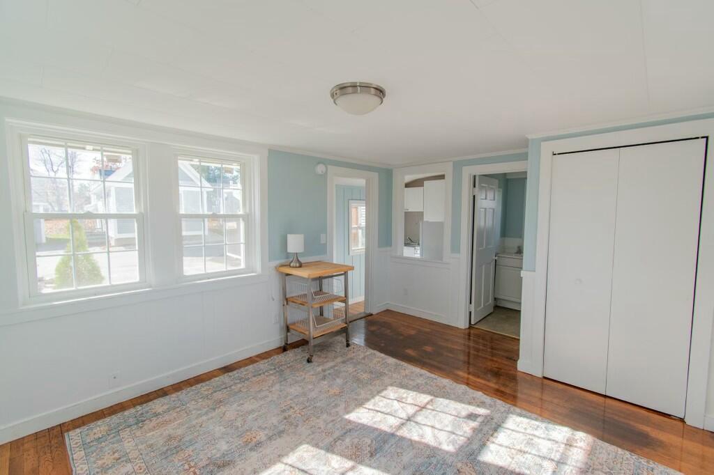 994 Portland Road Property Photo 7