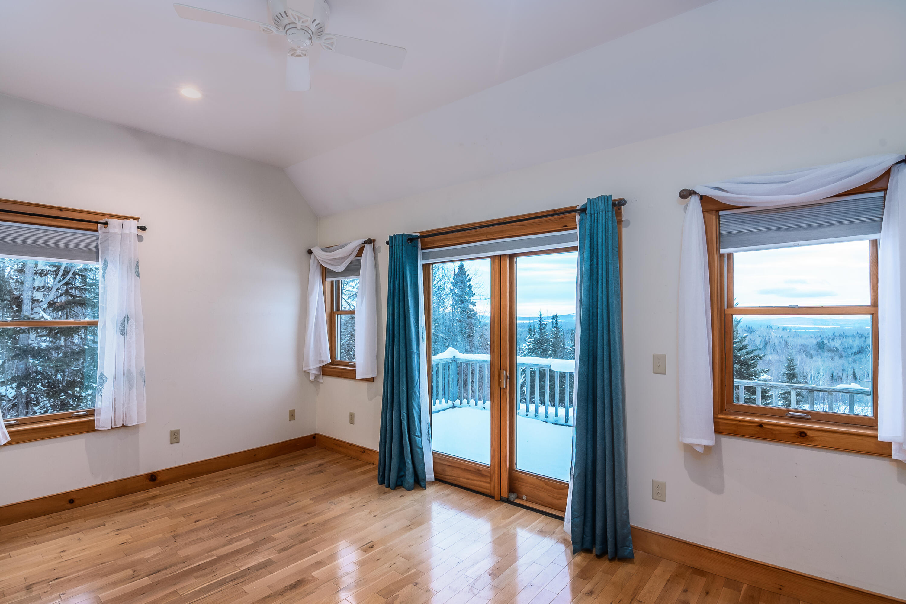 12 Woodcock Lane Property Photo 22