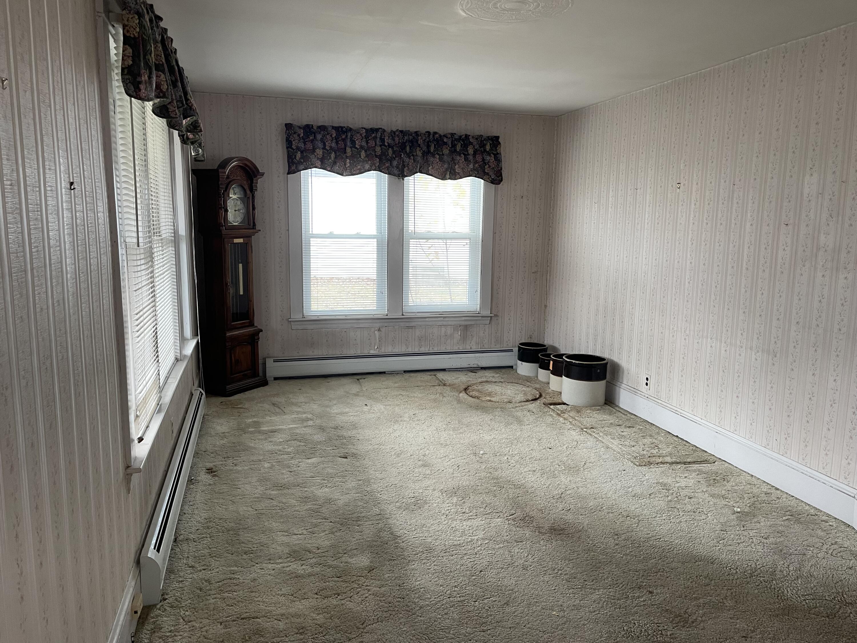 214 Lincoln Avenue Property Photo 6