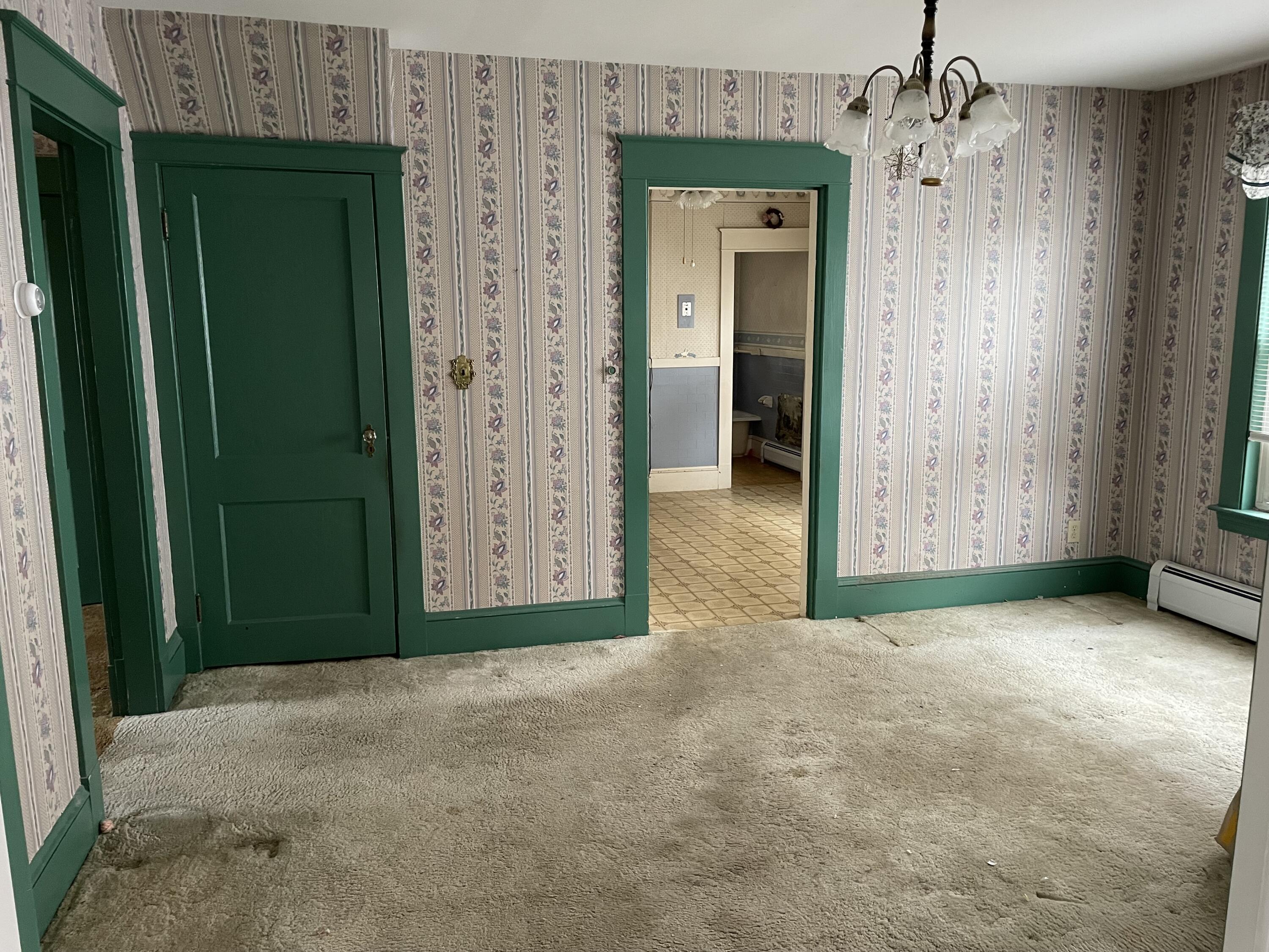 214 Lincoln Avenue Property Photo 8
